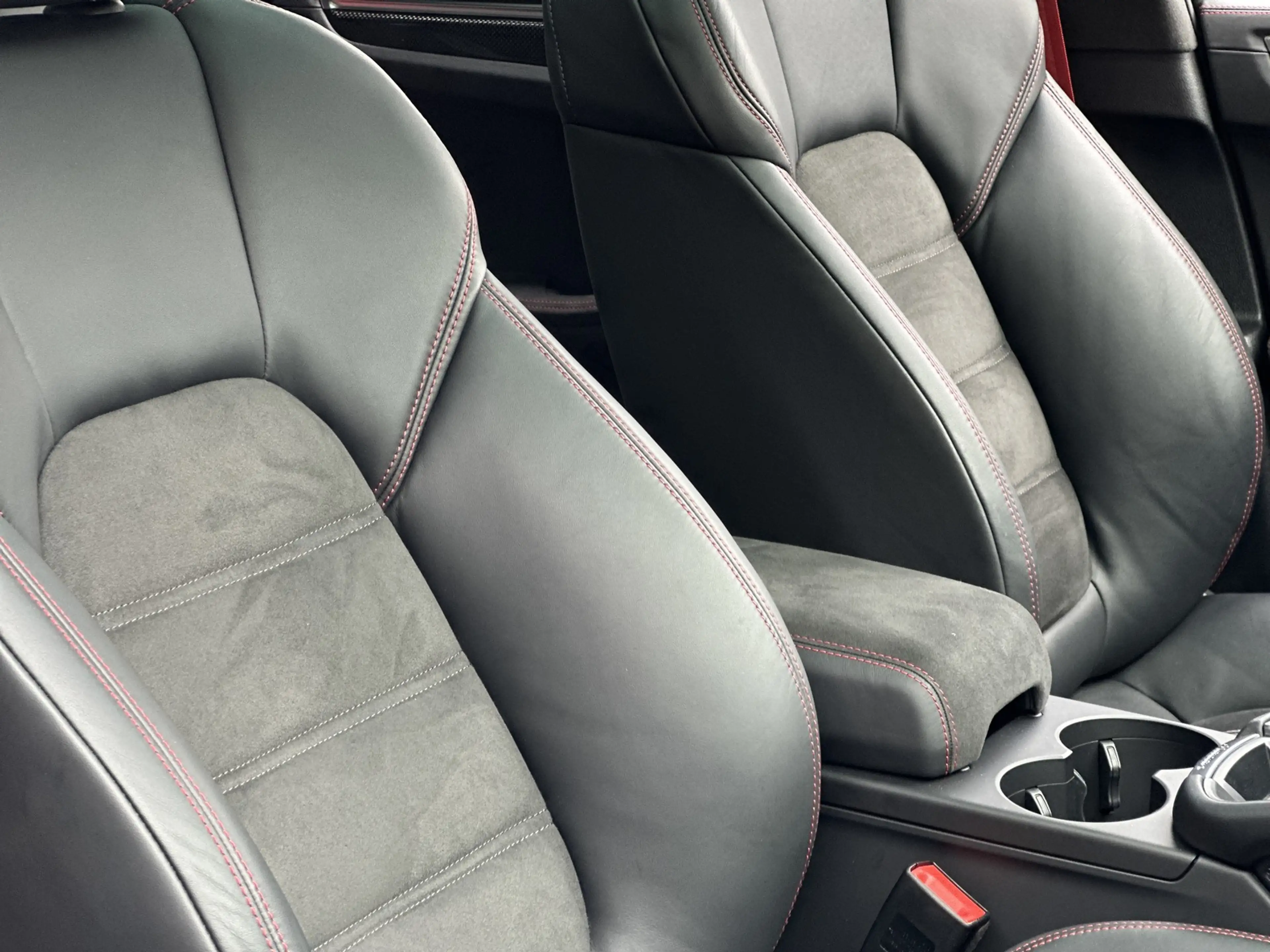Porsche Macan GTS BOSE*PANORAMA*LED*21 EXCLUSIVE*CARBON* — photo 3