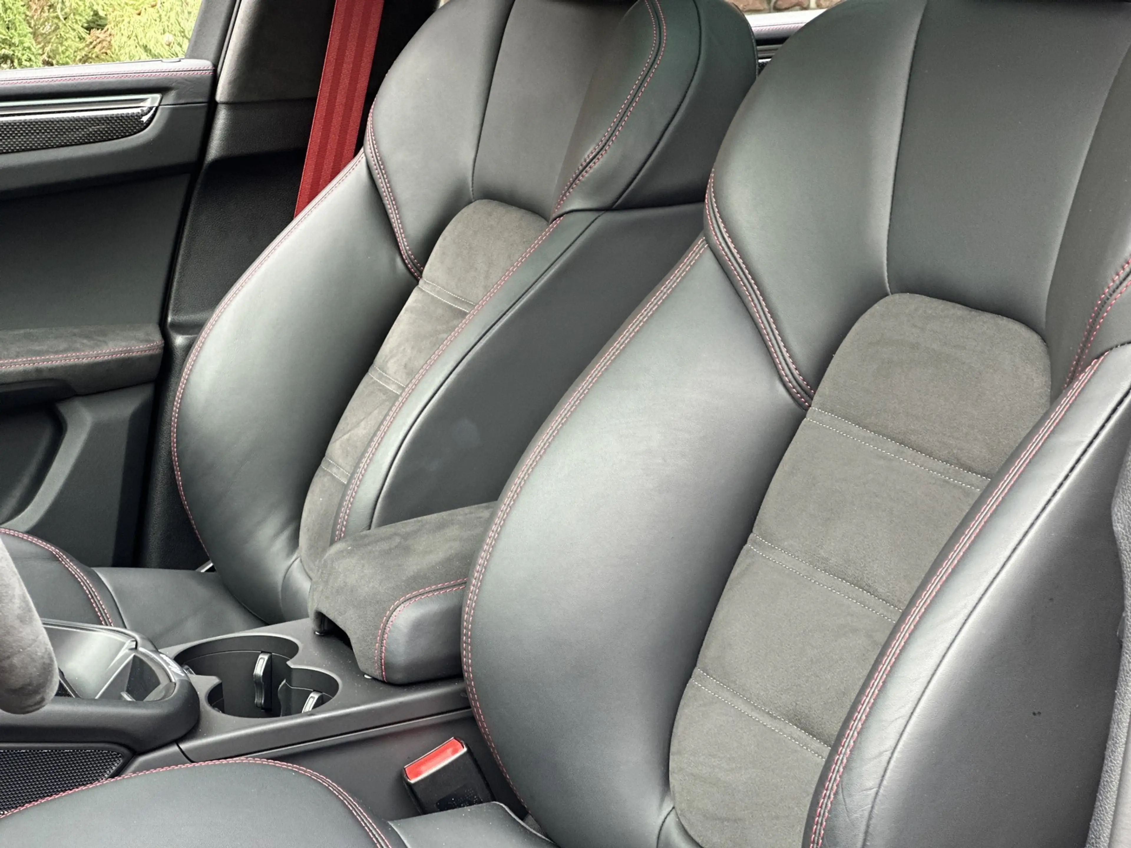 Porsche Macan GTS BOSE*PANORAMA*LED*21 EXCLUSIVE*CARBON* — photo 11