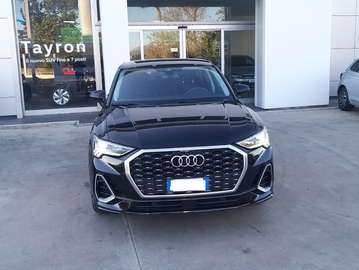 Q3 Sportback 35 2.0 tdi S line editio-SEDE CASERTA