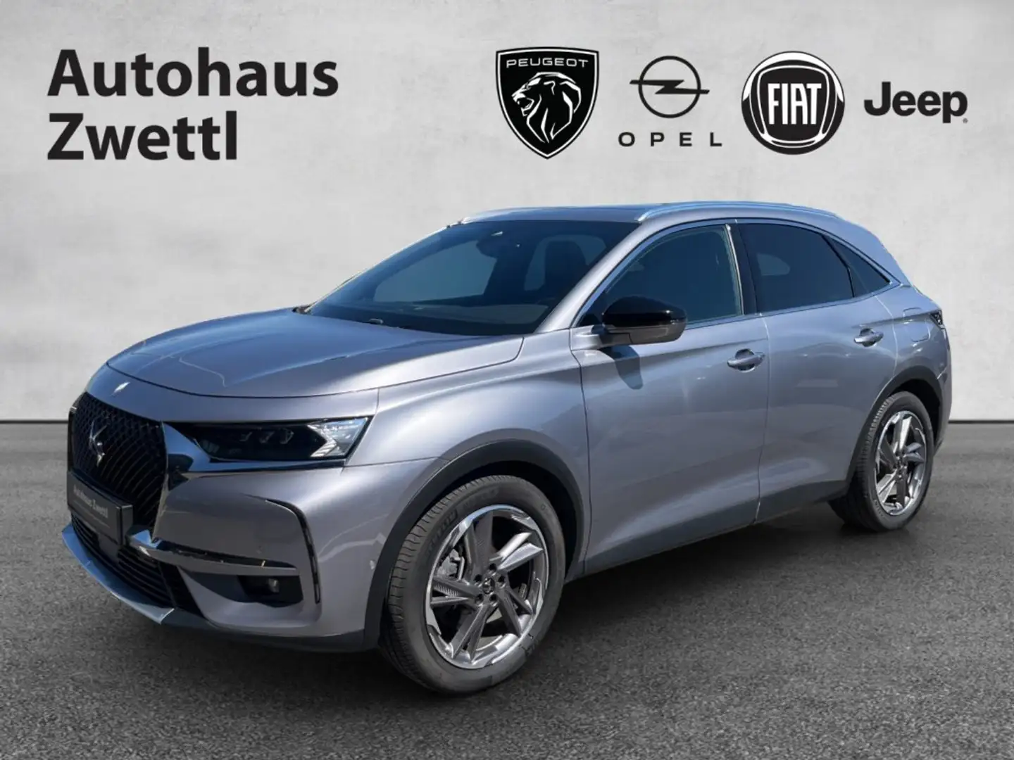 DS Automobiles DS 7 Crossback DS7 Crossback E-Tense 300 EAT8 Grau - 1