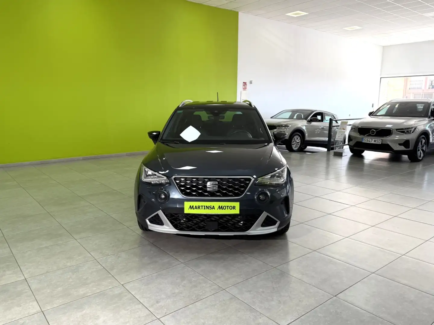 SEAT Arona 1.0 TSI S&S Xperience DSG7 110 Gris - 2
