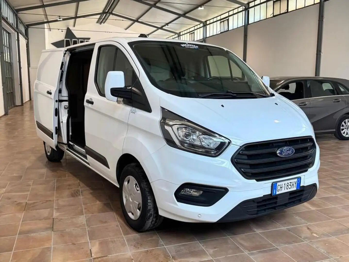 Ford Transit Custom 2.0tdci MHEV 130cv L2H1 IBRIDO FURGONE Blanc - 1