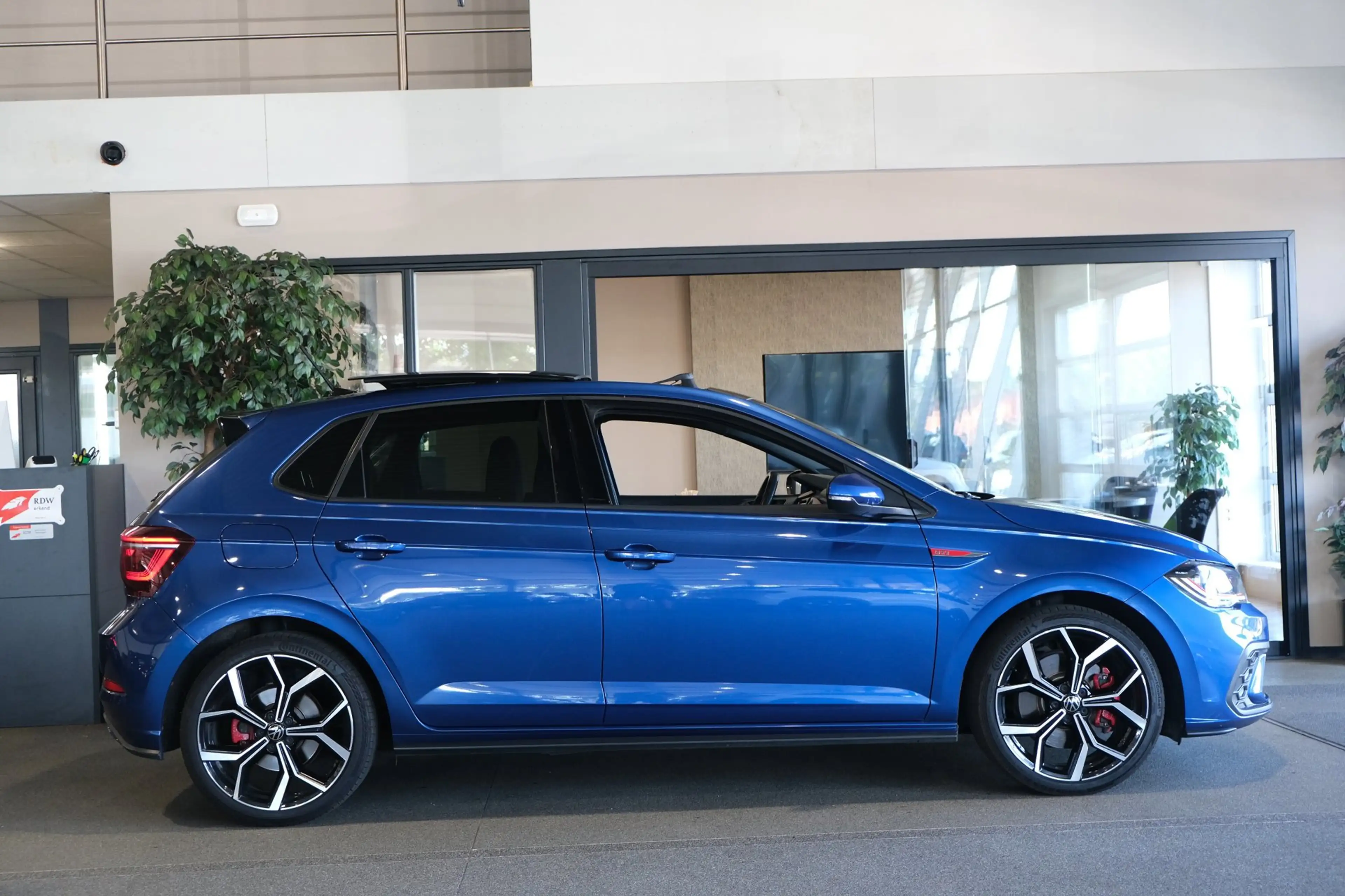 Volkswagen Polo GTI 2.0 TSI 207PK DSG Facelift Pano IQ Matrix Faro Nav — photo 7