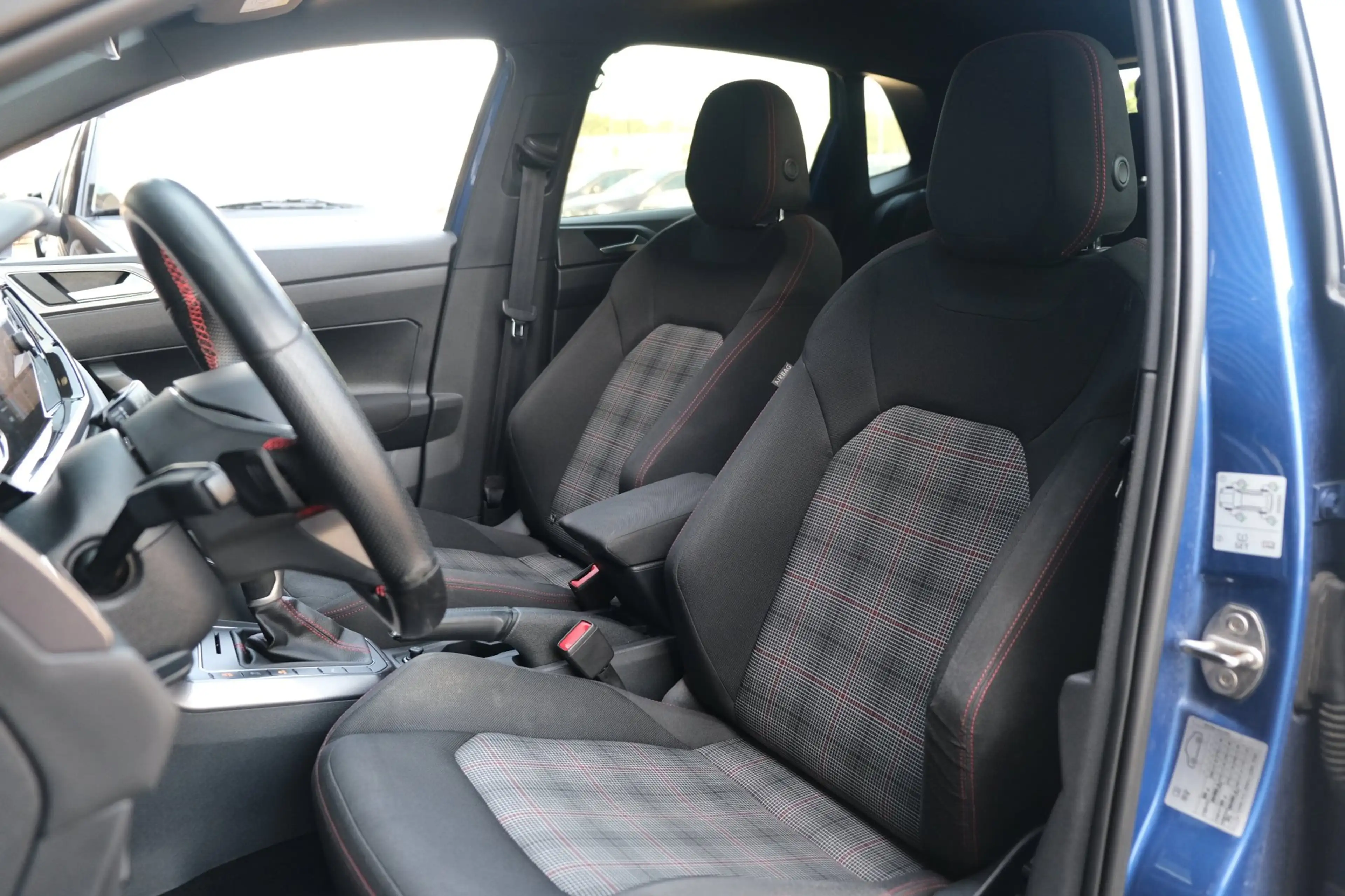 Volkswagen Polo GTI 2.0 TSI 207PK DSG Facelift Pano IQ Matrix Faro Nav — photo 5