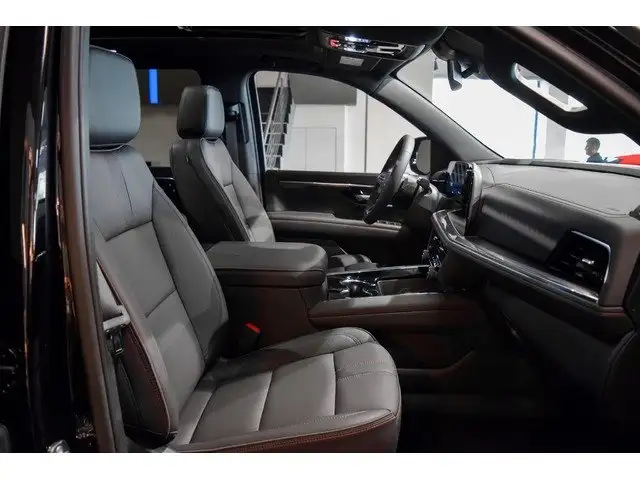 Chevrolet Tahoe view 6