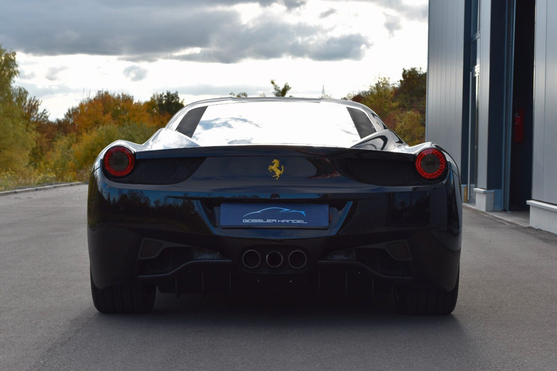 Ferrari 458 ITALIA KAMERA LIFT BLACK CARBON EDITION — photo 8