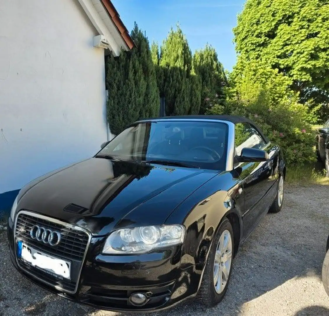 Audi A4 Cabriolet 2.0 TDI S-Line Sport+ Top Noir - 1