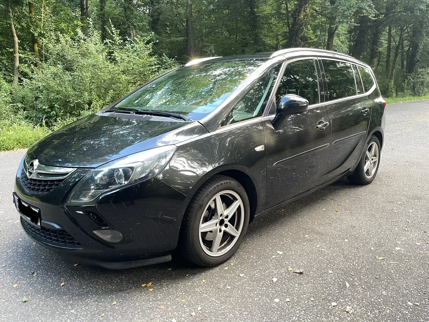 Opel Zafira Tourer Zafira Tourer 2.0 CDTIEdition Schwarz - 2
