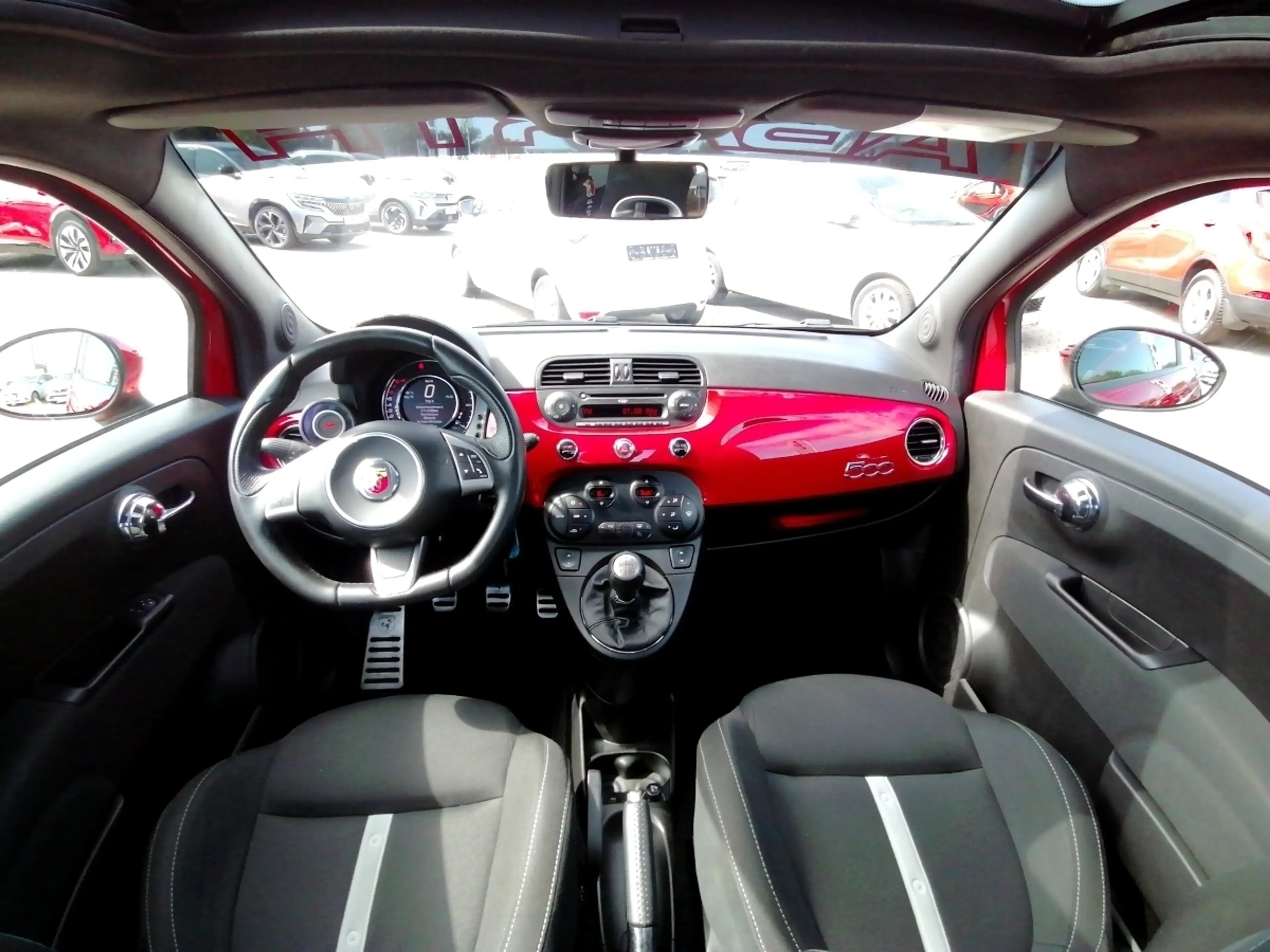 Abarth 500 595 Custom 1.4 T-Jet — photo 12