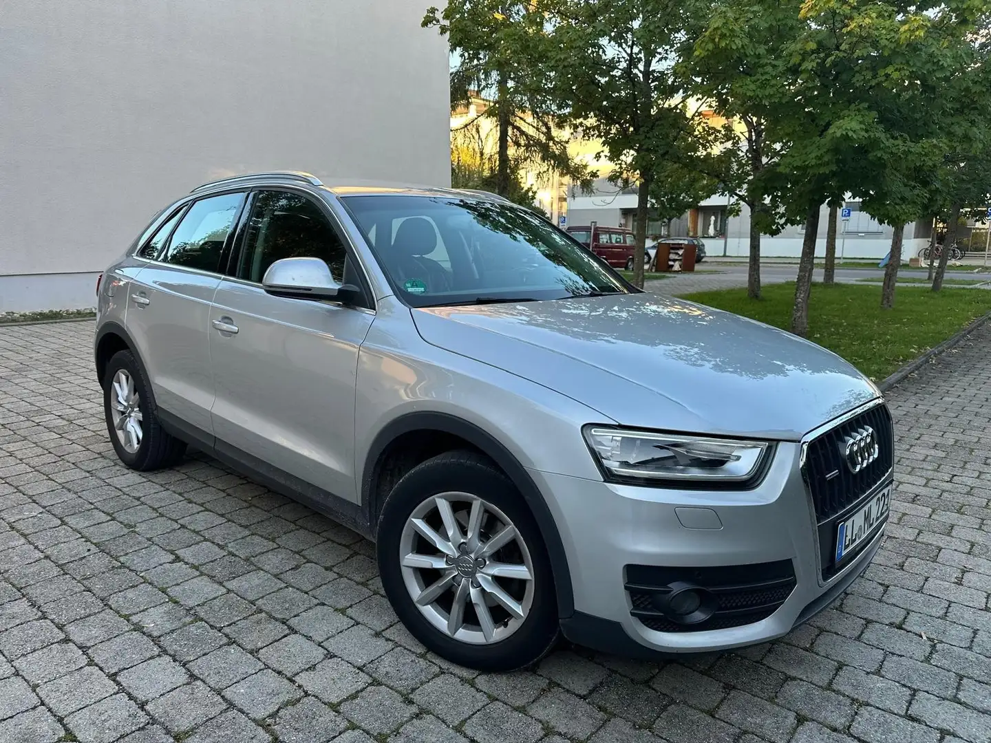 Audi Q3 2.0 TDI quattro S tronic - 1