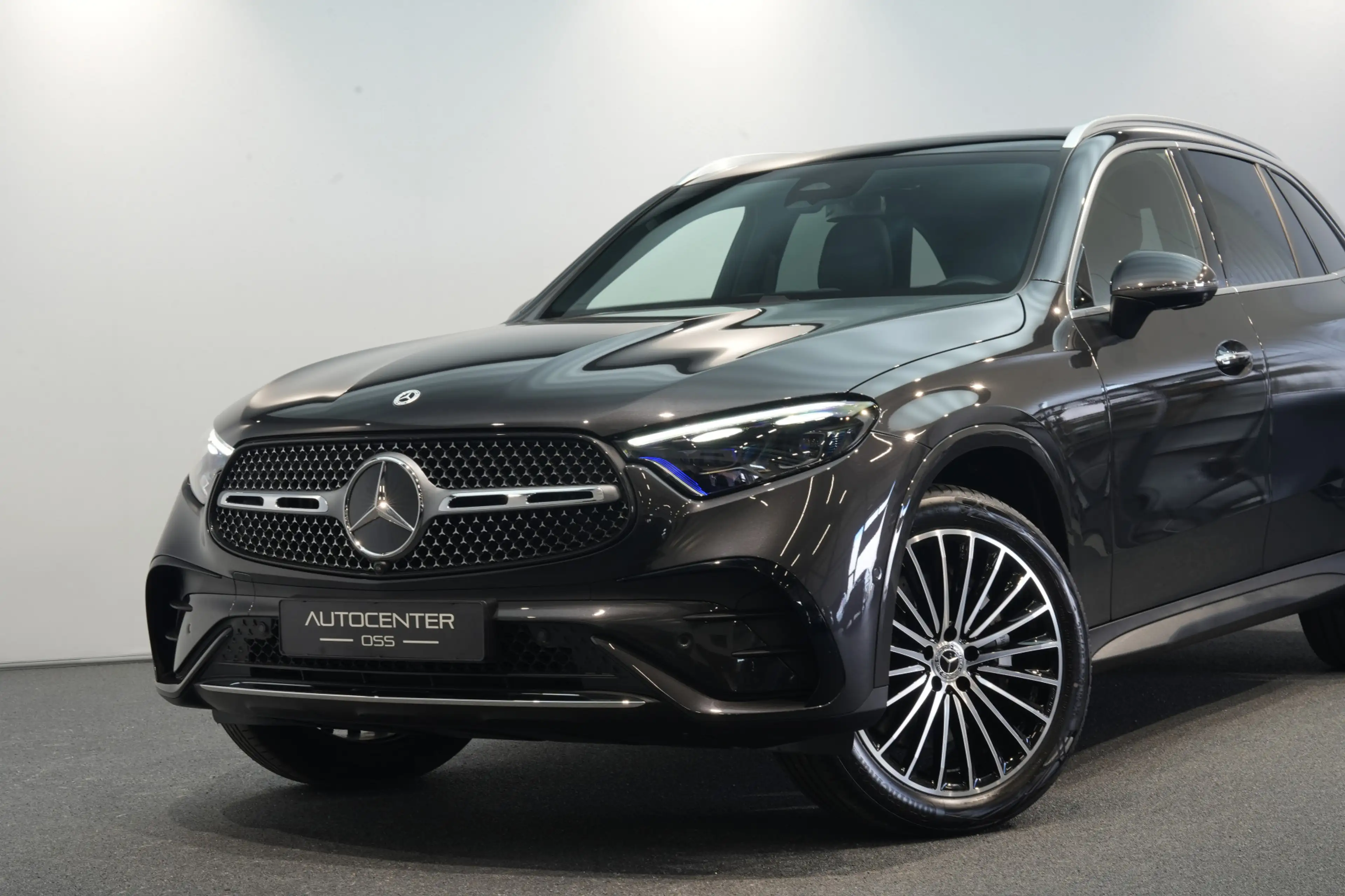 Mercedes-Benz GLC 400 400e 4MATIC AMG Premium+ ✅ TREKHAAK ✅ DISTRONIC ✅ — photo 41