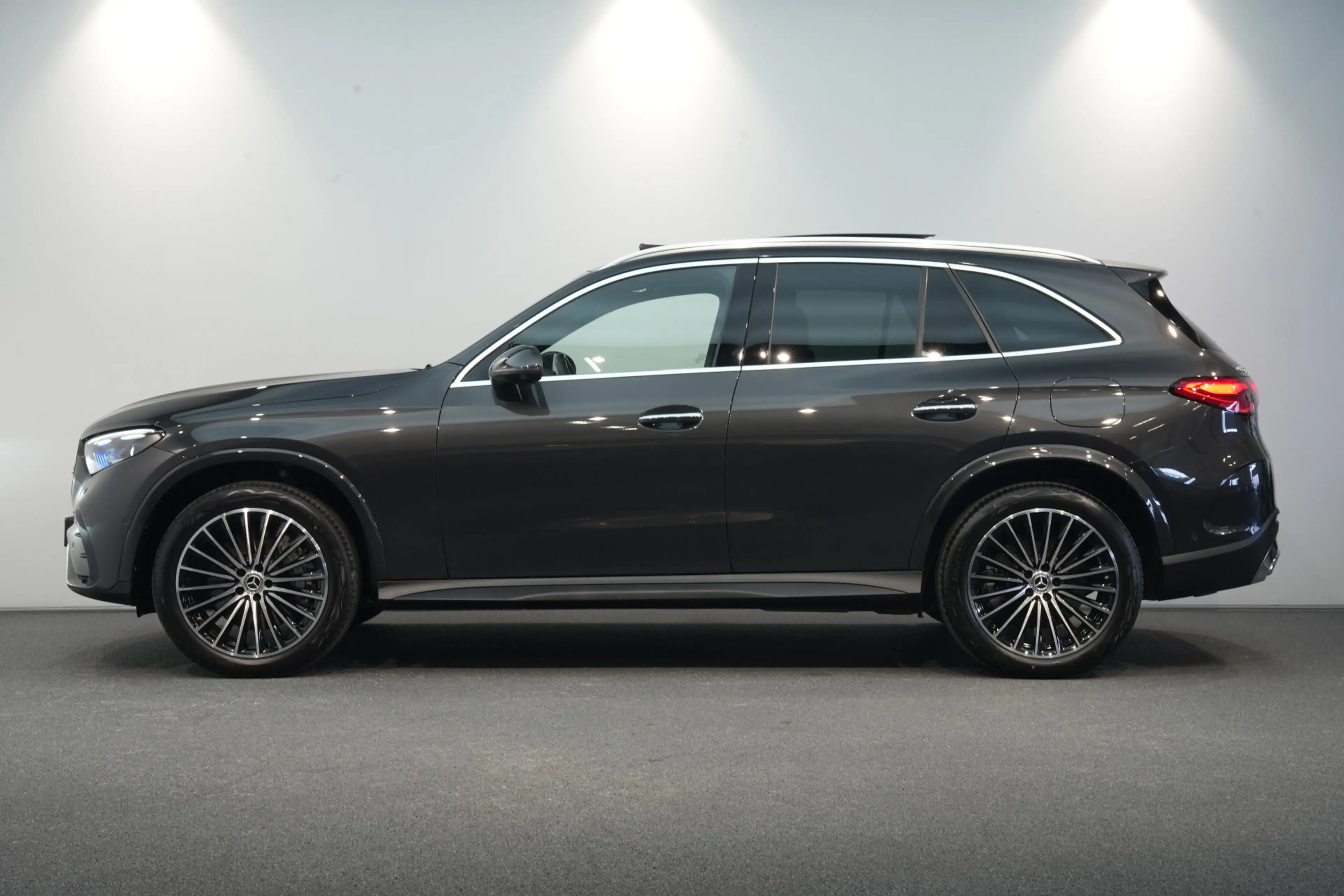 Mercedes-Benz GLC 400 400e 4MATIC AMG Premium+ ✅ TREKHAAK ✅ DISTRONIC ✅ — photo 5