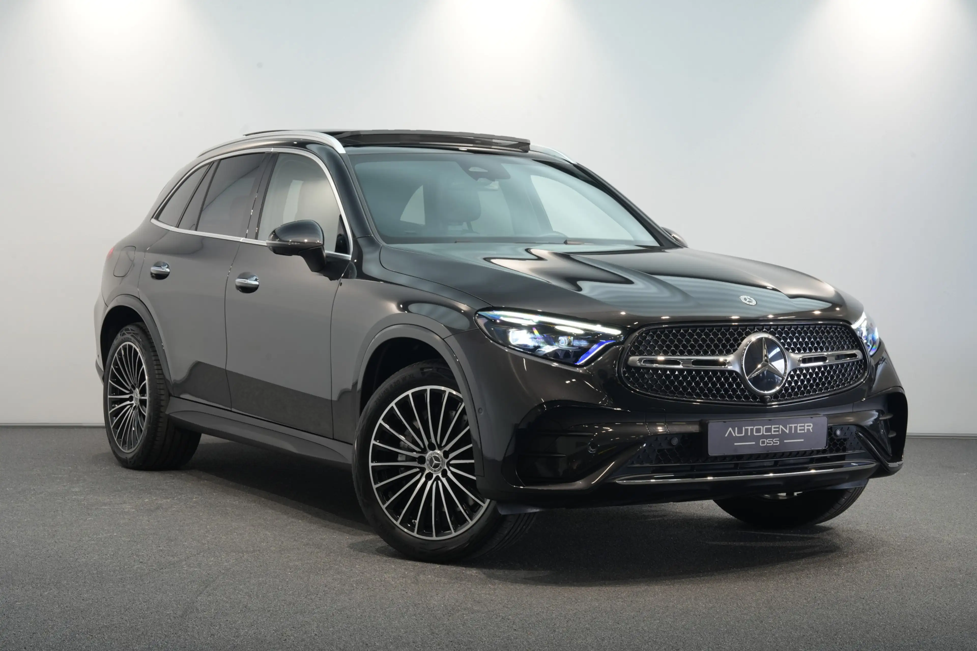 Mercedes-Benz GLC 400 400e 4MATIC AMG Premium+ ✅ TREKHAAK ✅ DISTRONIC ✅ — photo 4