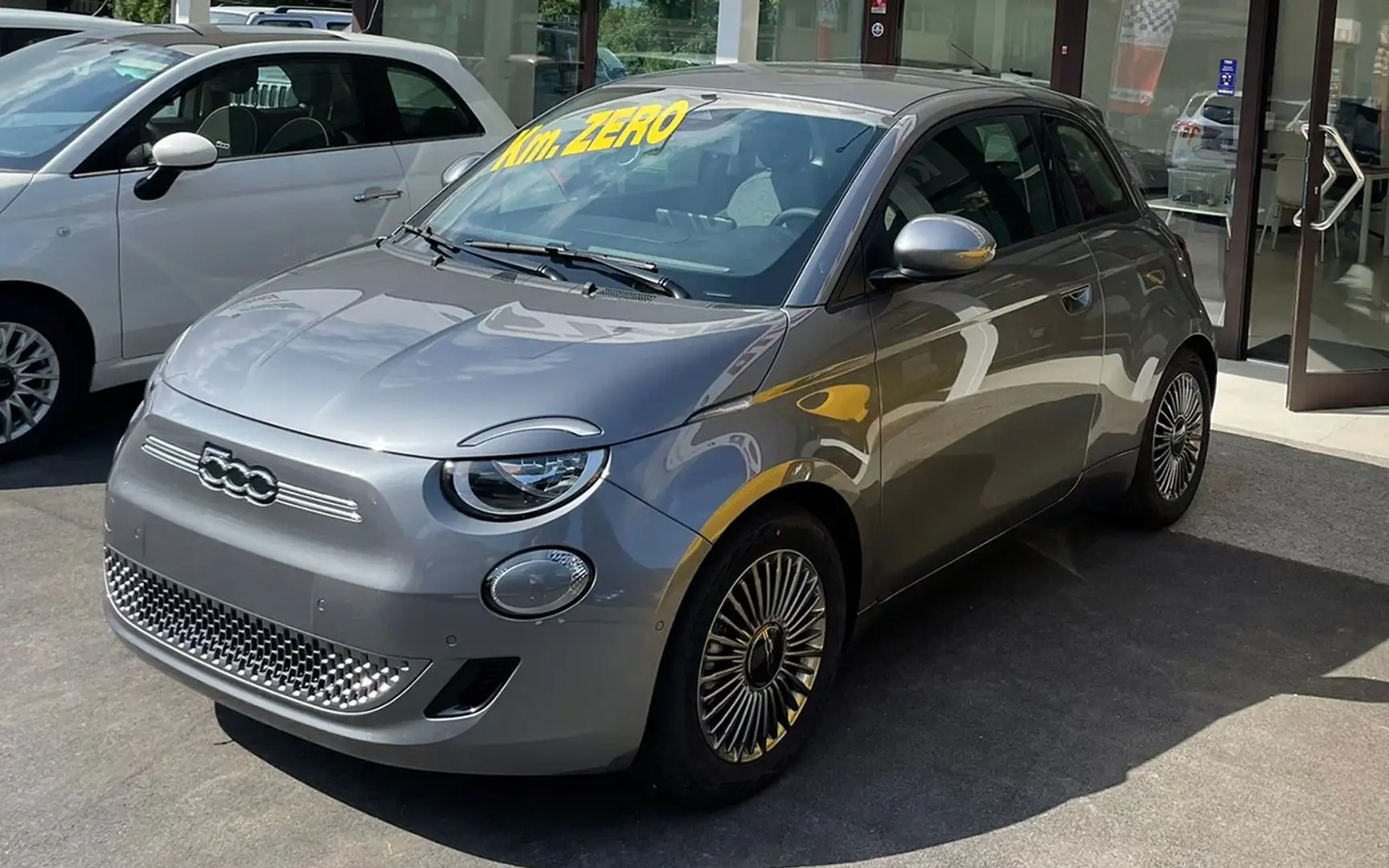 Fiat 500 42 kWh  Icon + Gris - 1