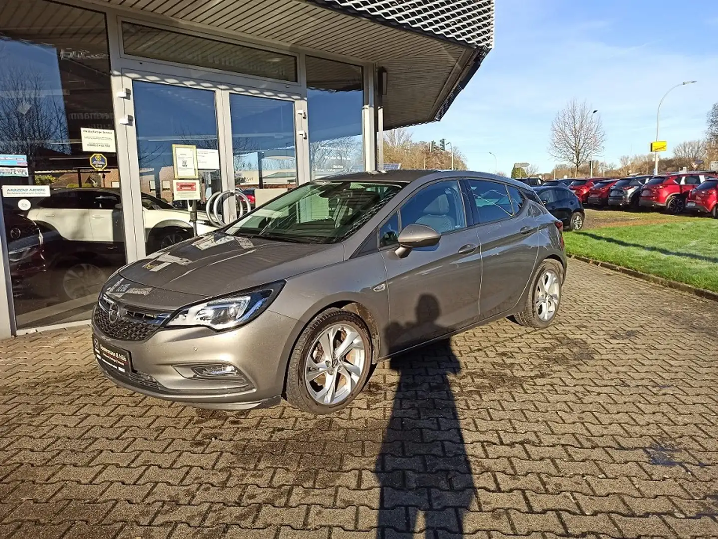 Opel Astra K Lim. 1.4 Turbo Active Active Grijs - 2