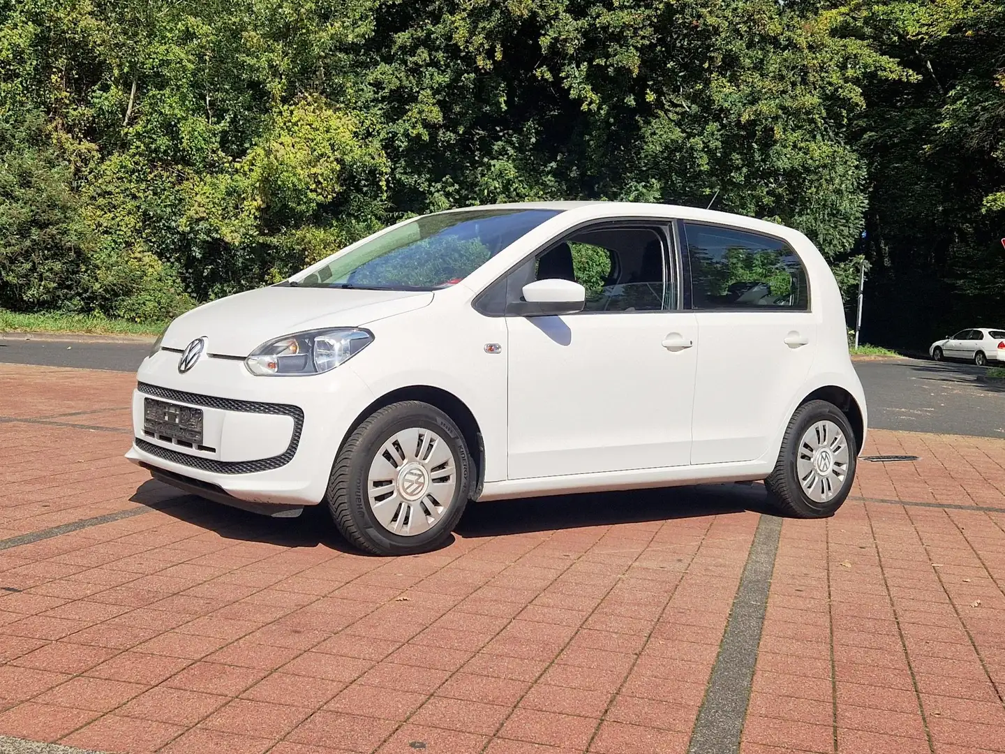 Volkswagen up! move up!/4Türig/Klima/Allwetterreifen/Weiß/ Weiß - 1