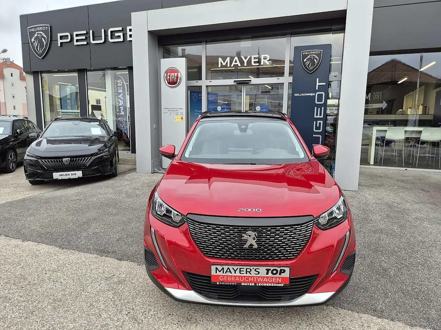 Peugeot 2008 PureTech 130 S&S Allure EAT8 Rot - 2