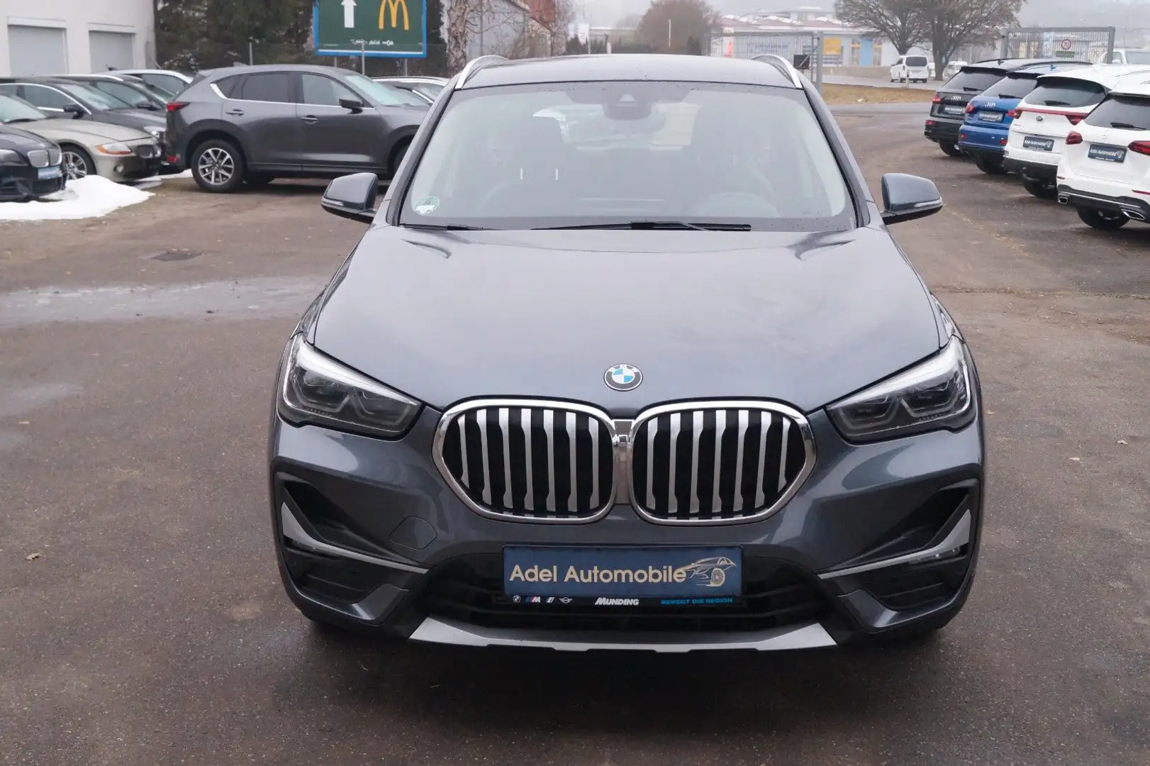BMW X1 xDrive 18 d xLine HUD KAMERA AHK Grau - 2