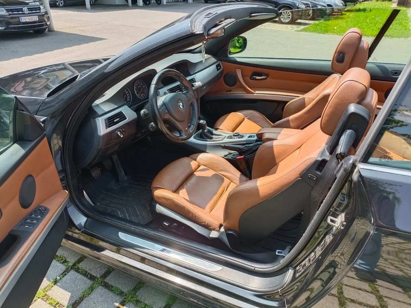 BMW 320 320d Cabrio - 2