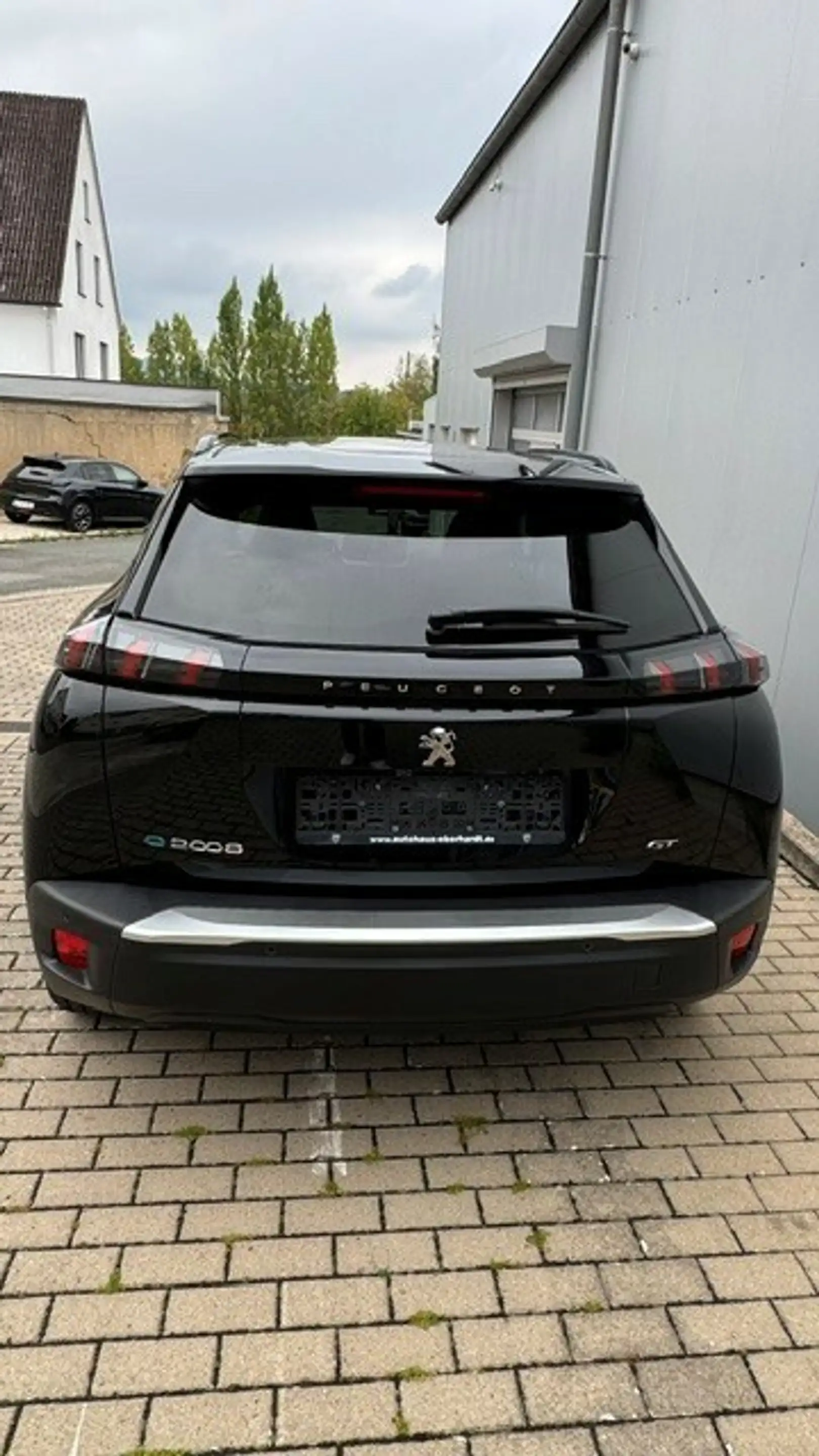 Peugeot e-2008 ELEKTRO GT Leder — photo 4