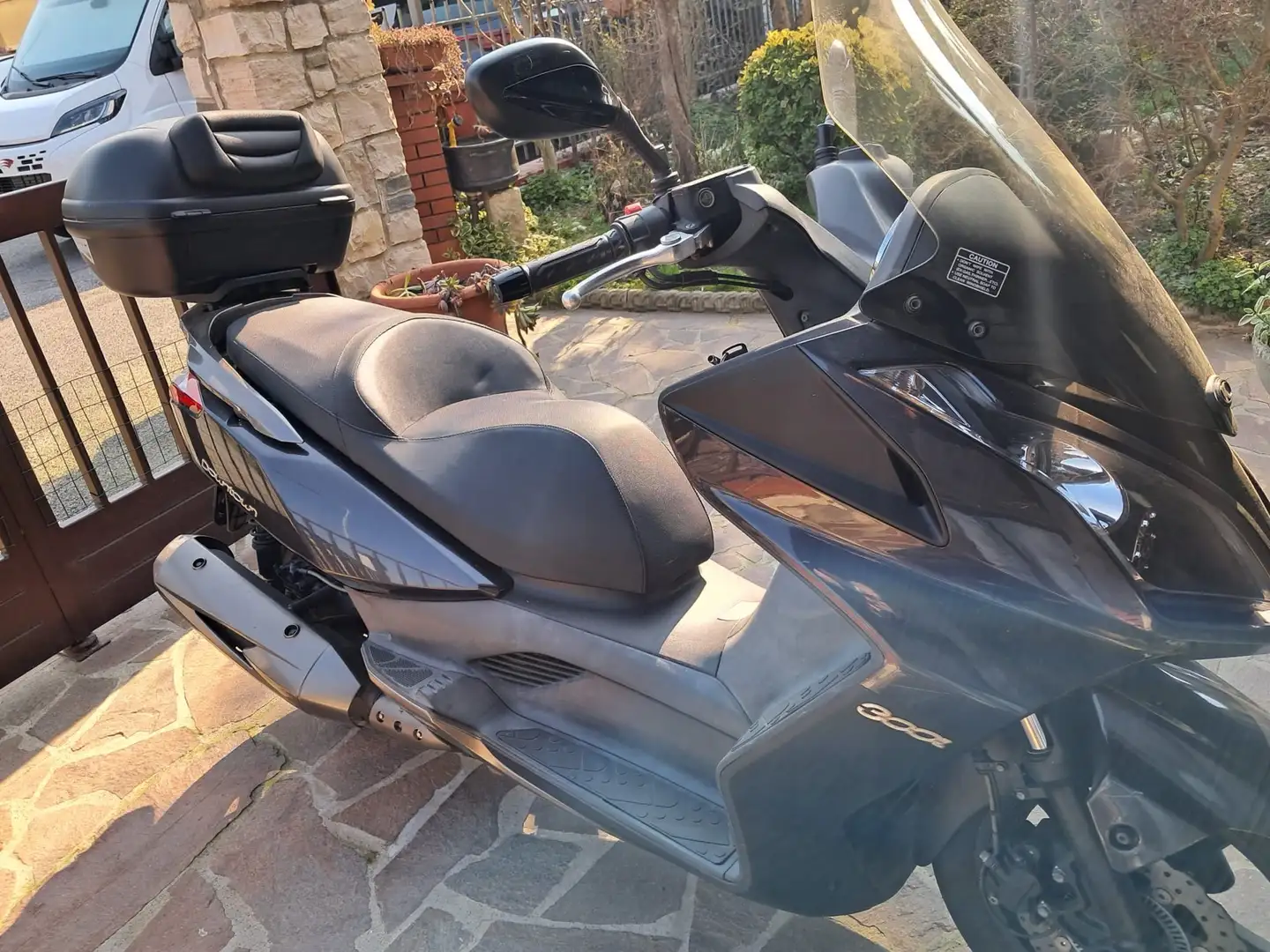Kymco Downtown 300i - 1
