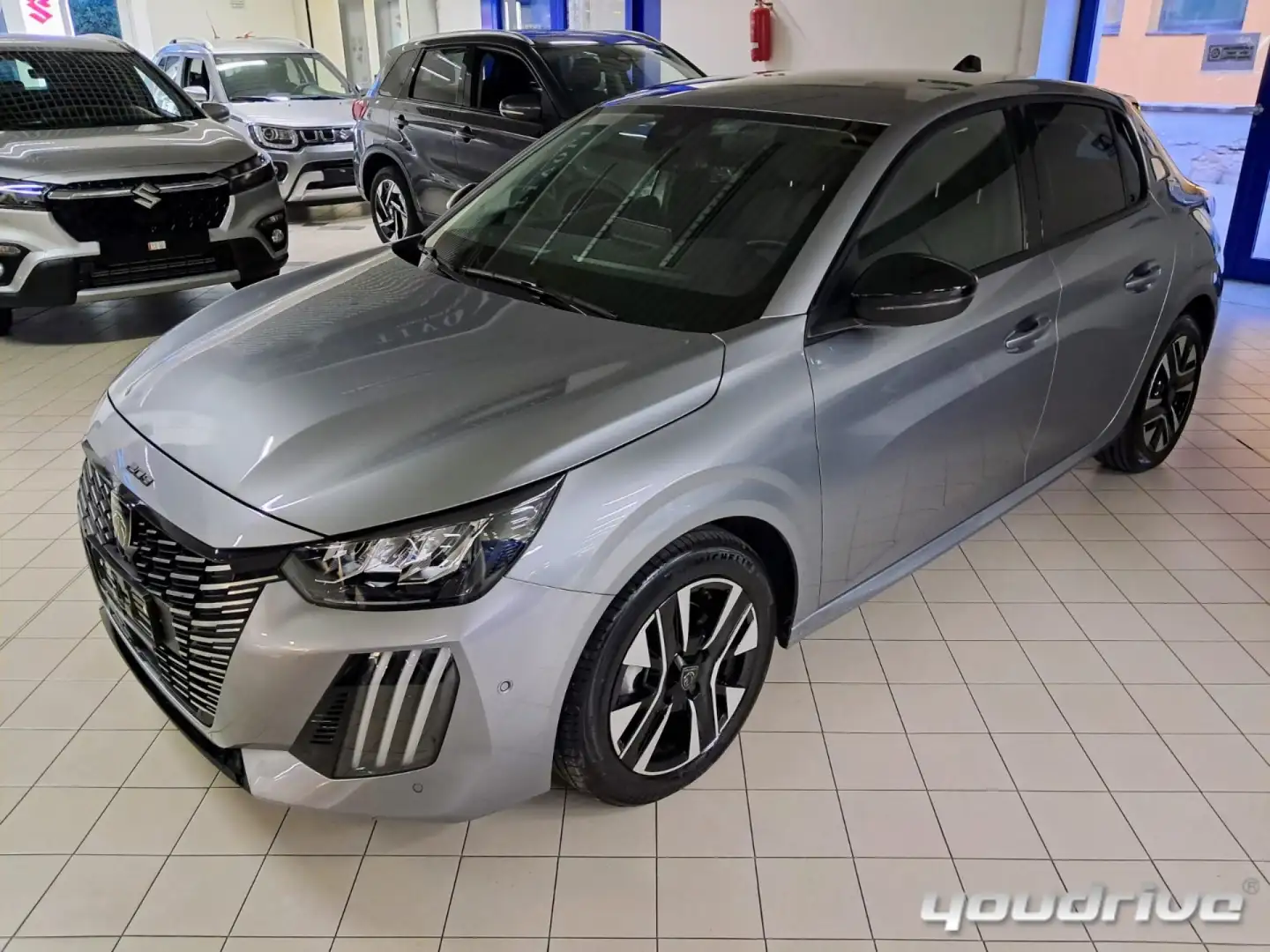 Peugeot 208 PureTech 100 S&S 5 porte Allure KM 17.400 Grigio - 2