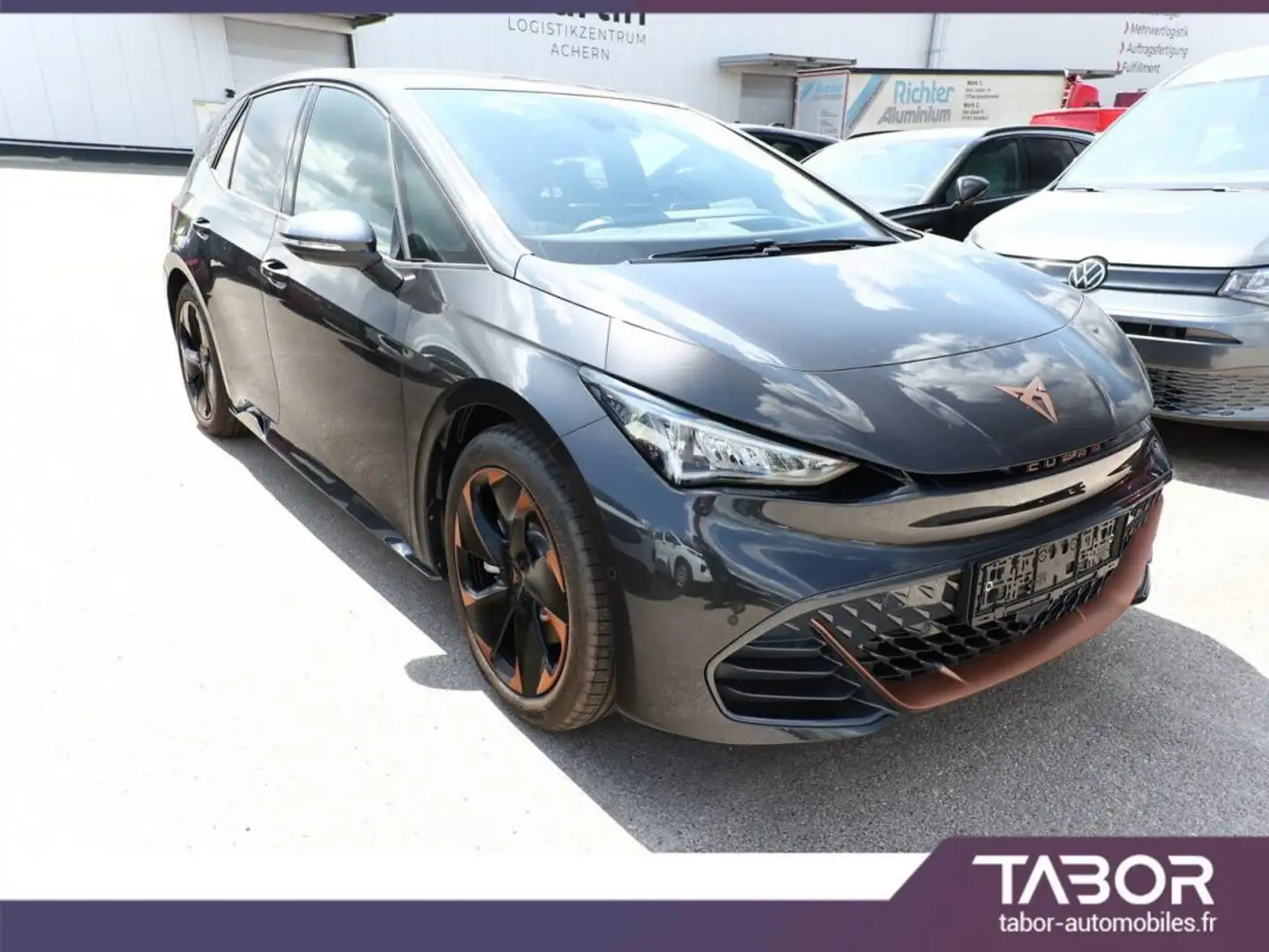 CUPRA Born 77kWh 231 PilotM+ GPS ACC AR-HUD 19R Gris - 2