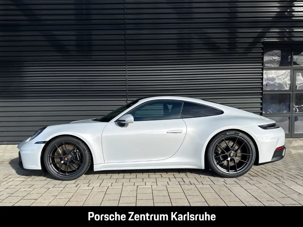 Porsche 992 911 Carrera 4 GTS Liftsystem-VA InnoDrive 2