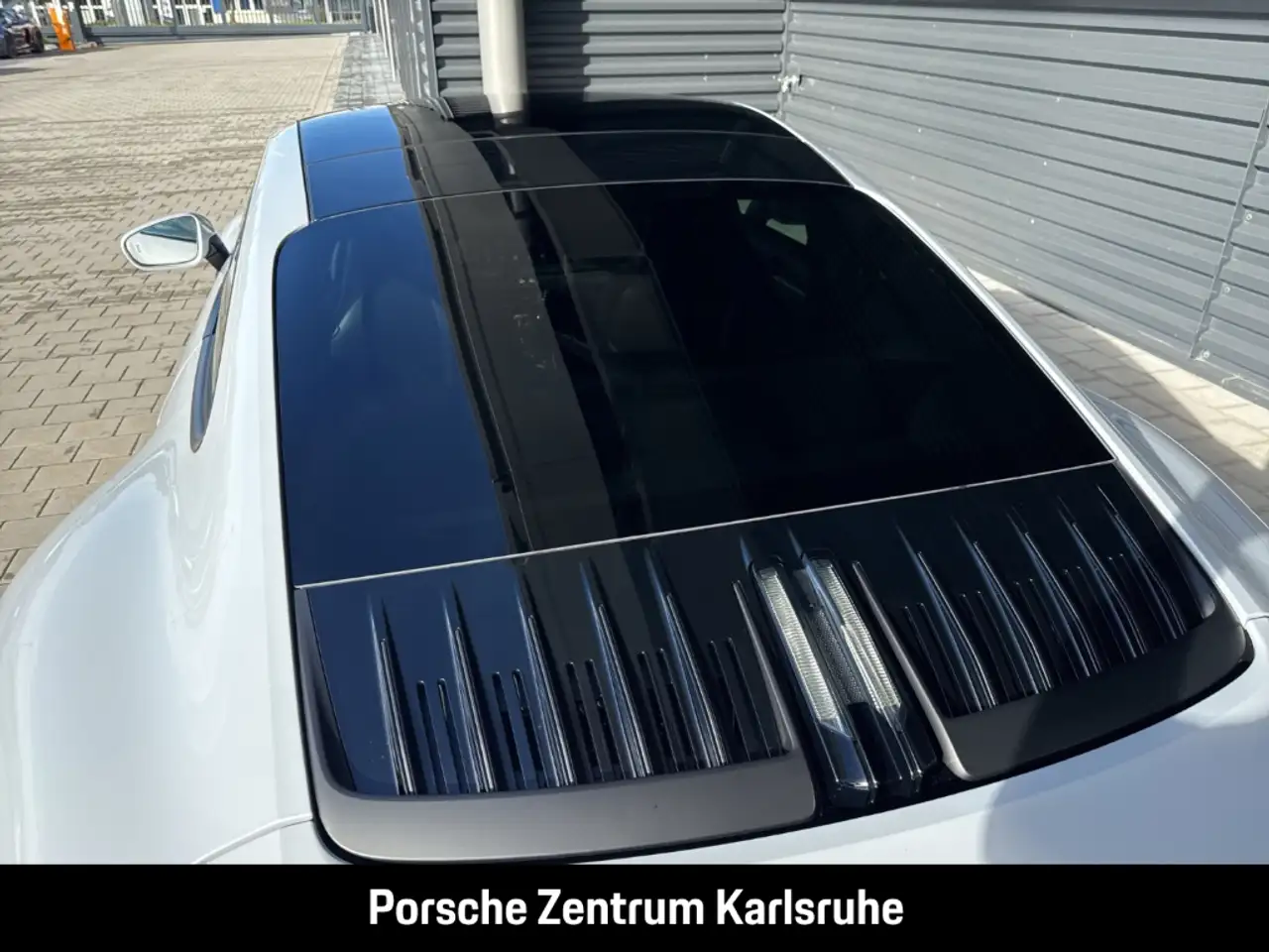 Porsche 992 911 Carrera 4 GTS Liftsystem-VA InnoDrive 12