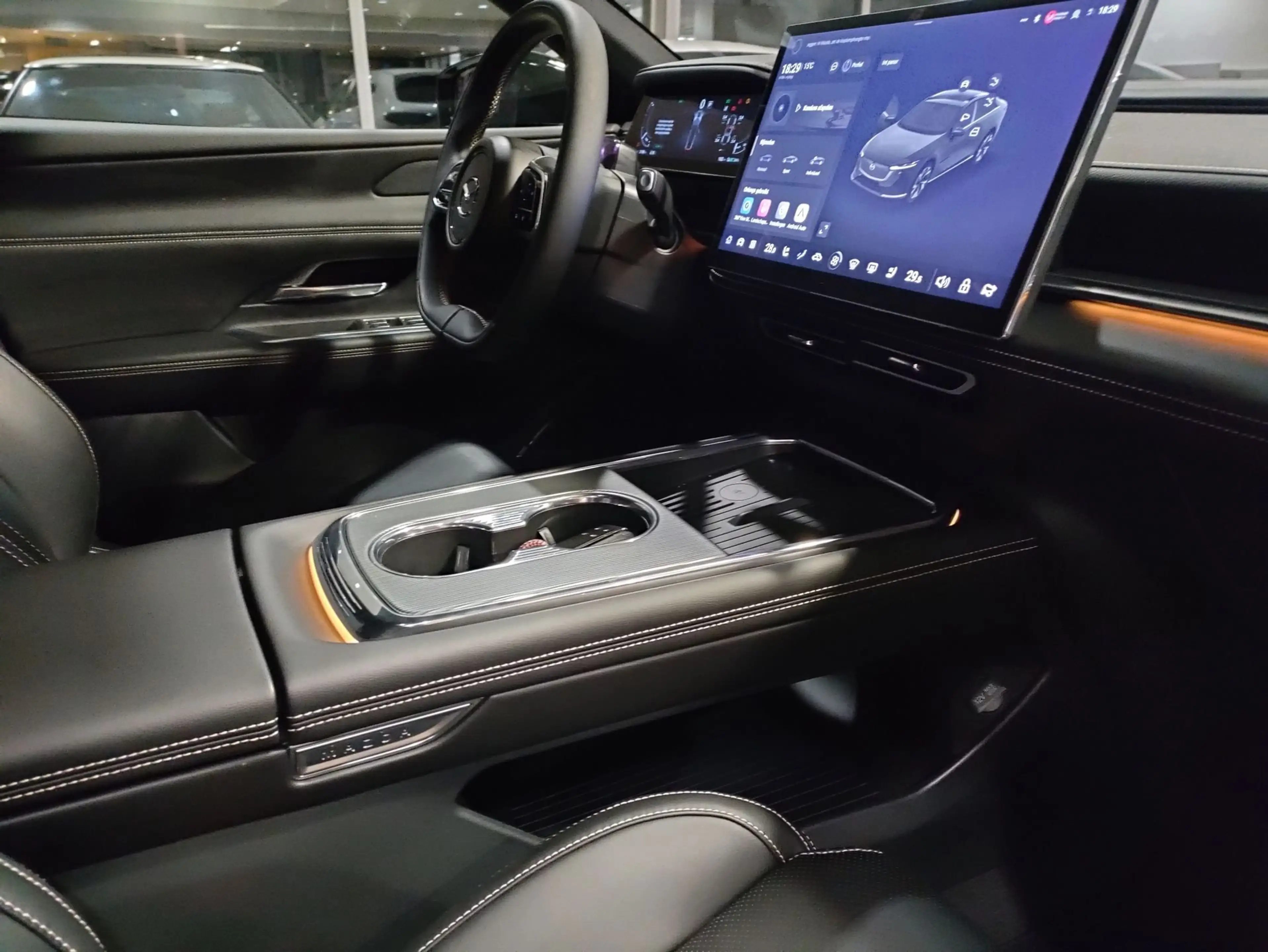 Mazda 6e TAKUMI 68,8 kWh 258 hp demowagen — photo 14