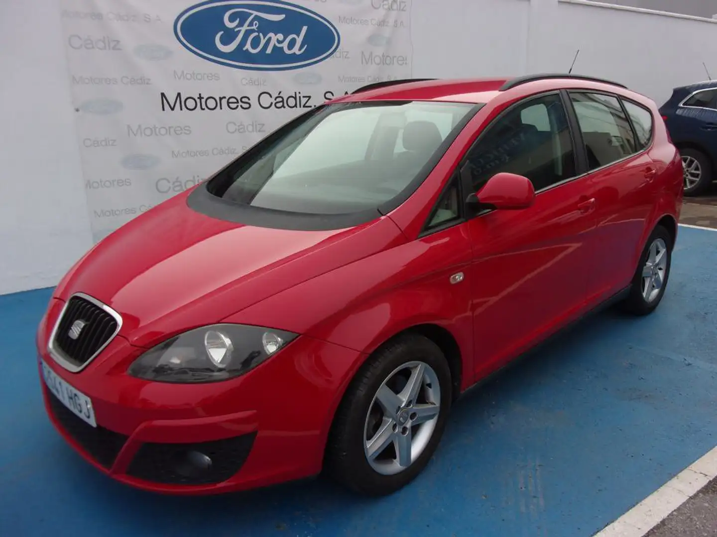 SEAT Altea XL 1.6TDI CR S&S Reference E-eco. Rot - 1