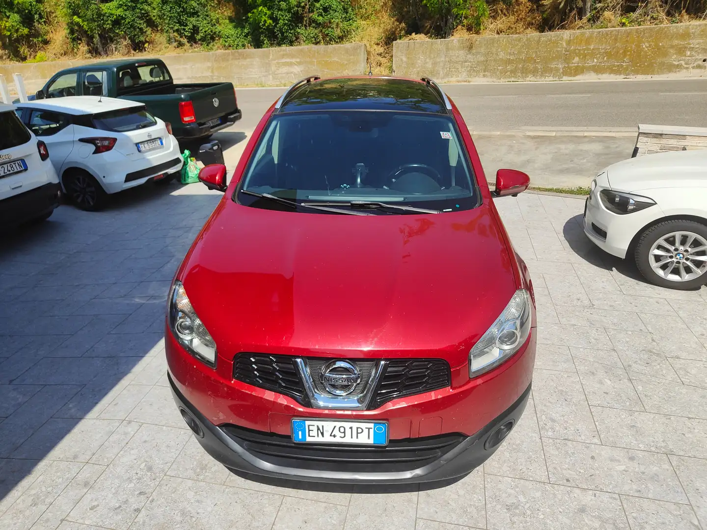 Nissan Qashqai Qashqai+2 2.0 dci Tekna dpf  4WD Rouge - 2