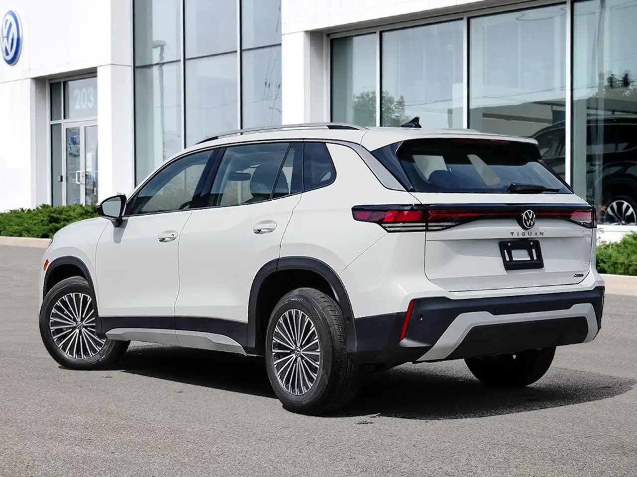 Volkswagen Tiguan снимка Volkswagen Tiguan