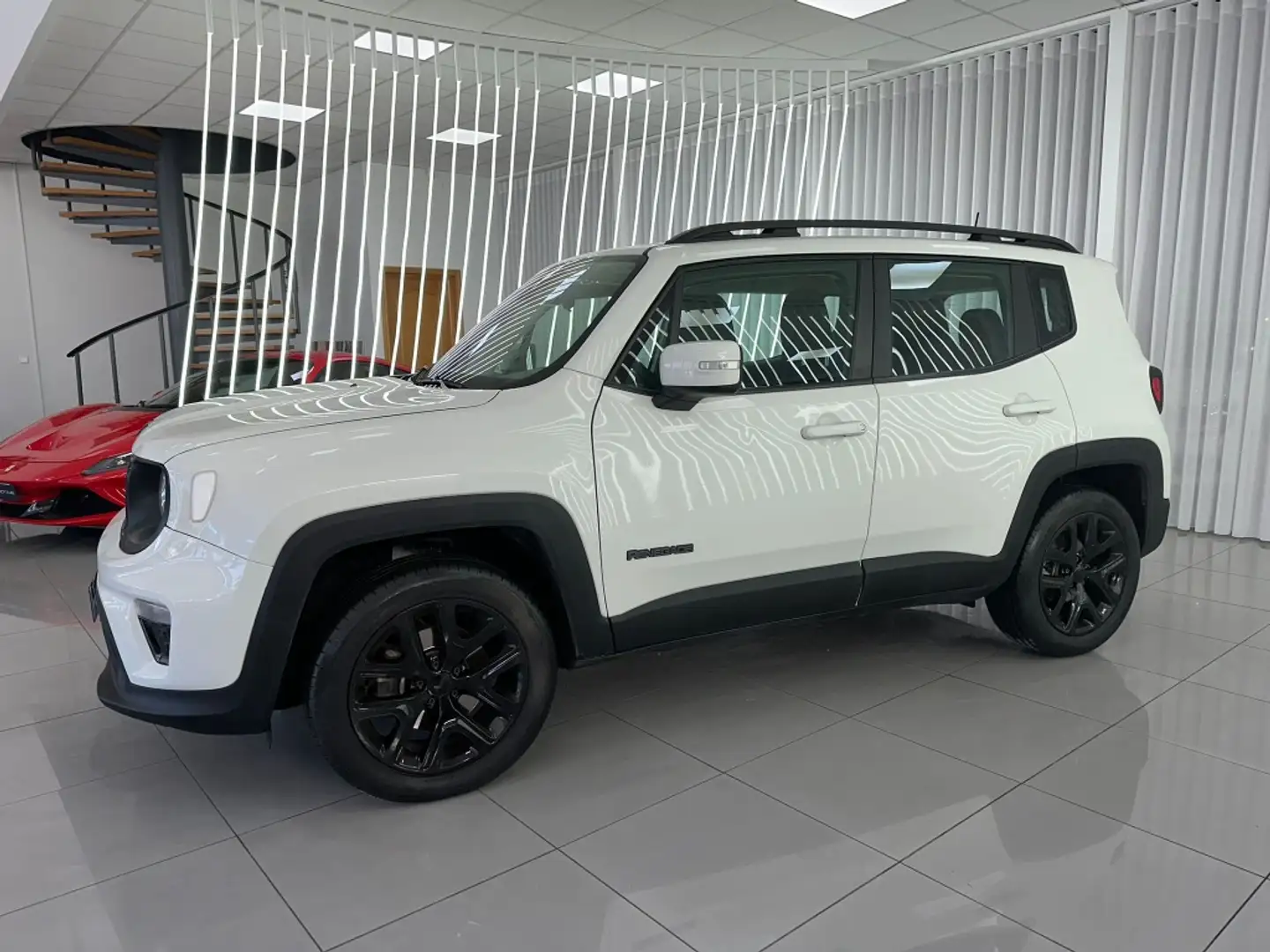 Jeep Renegade 2.0Mjt Night Eagle II 4x4 AD Beyaz - 2