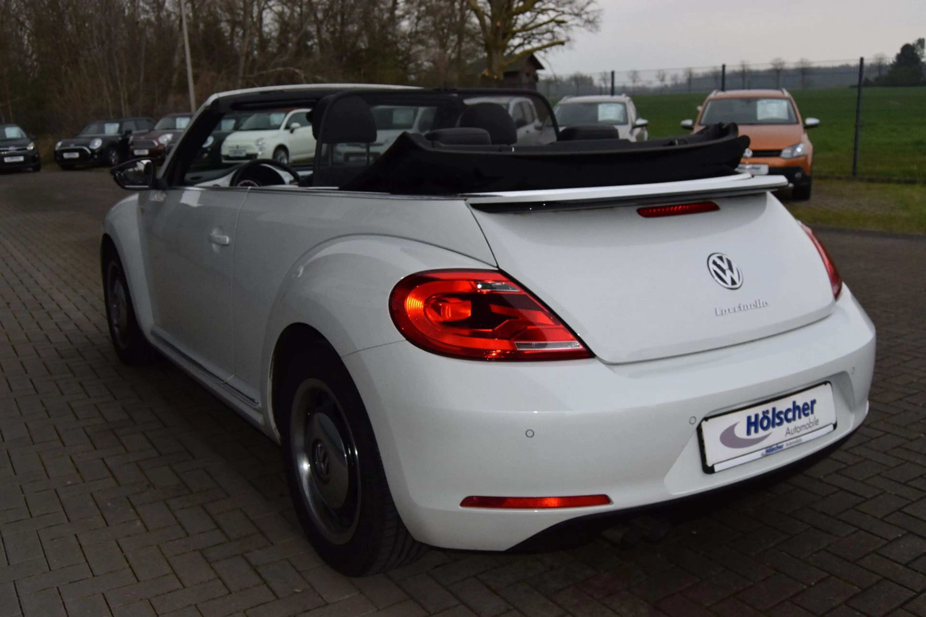 Volkswagen Beetle Cabriolet Design — photo 4