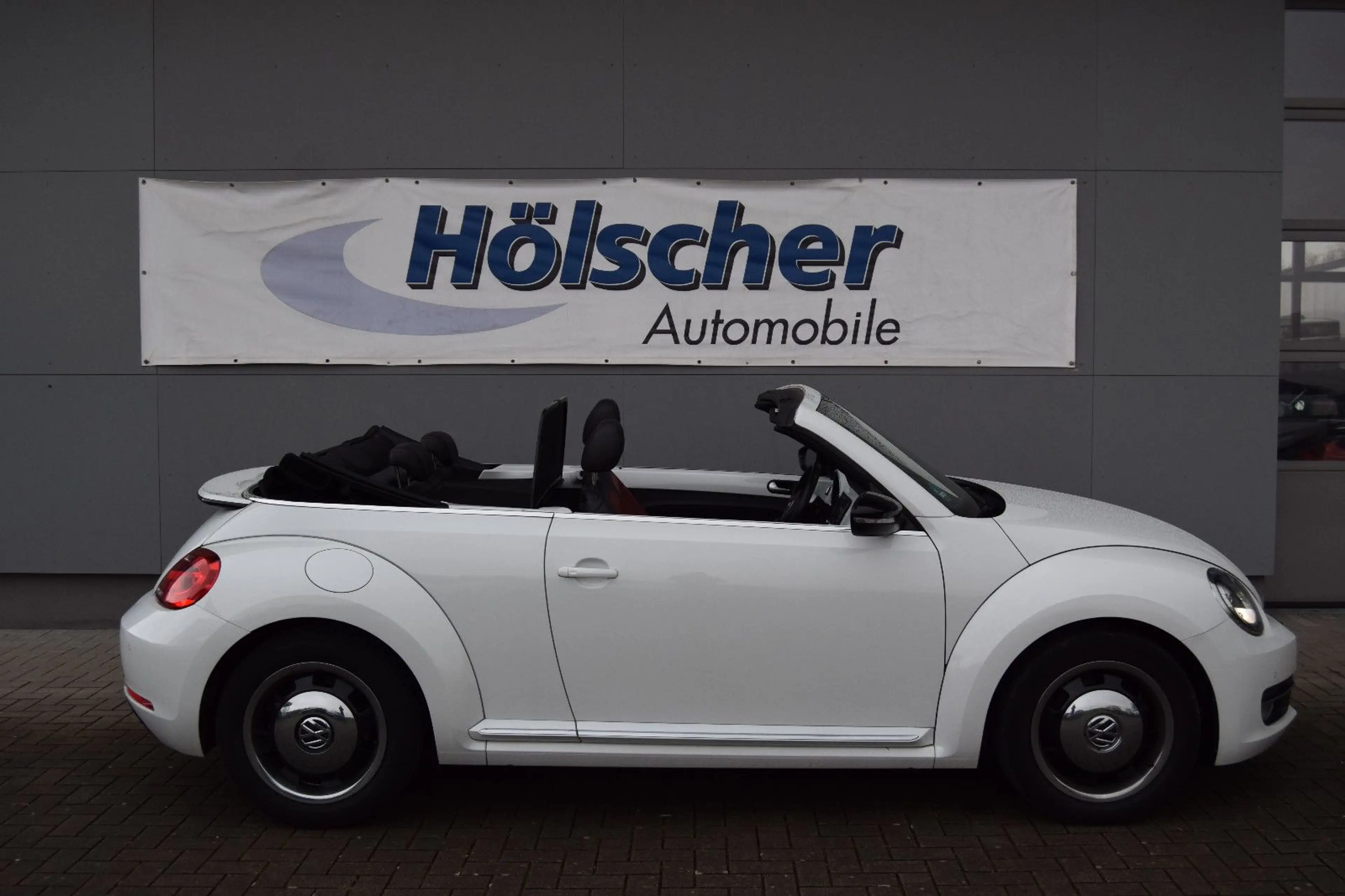 Volkswagen Beetle Cabriolet Design — photo 5
