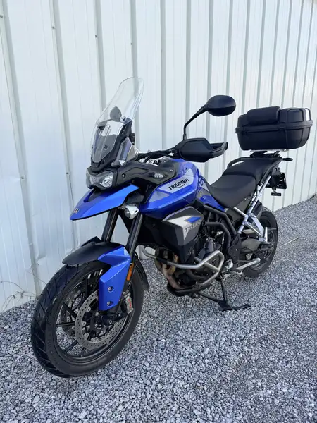 Triumph Tiger 900 - foto 2