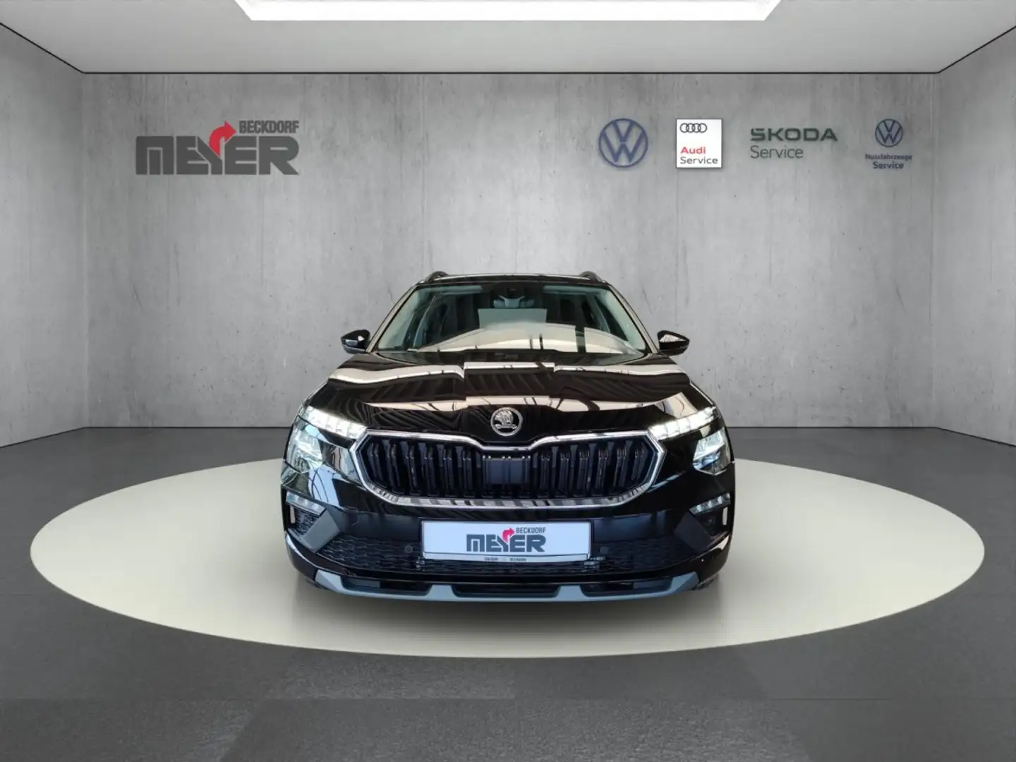 Skoda Kamiq Selection 1.0 TSI DSG Klima Rückfahrkamera Schwarz - 2