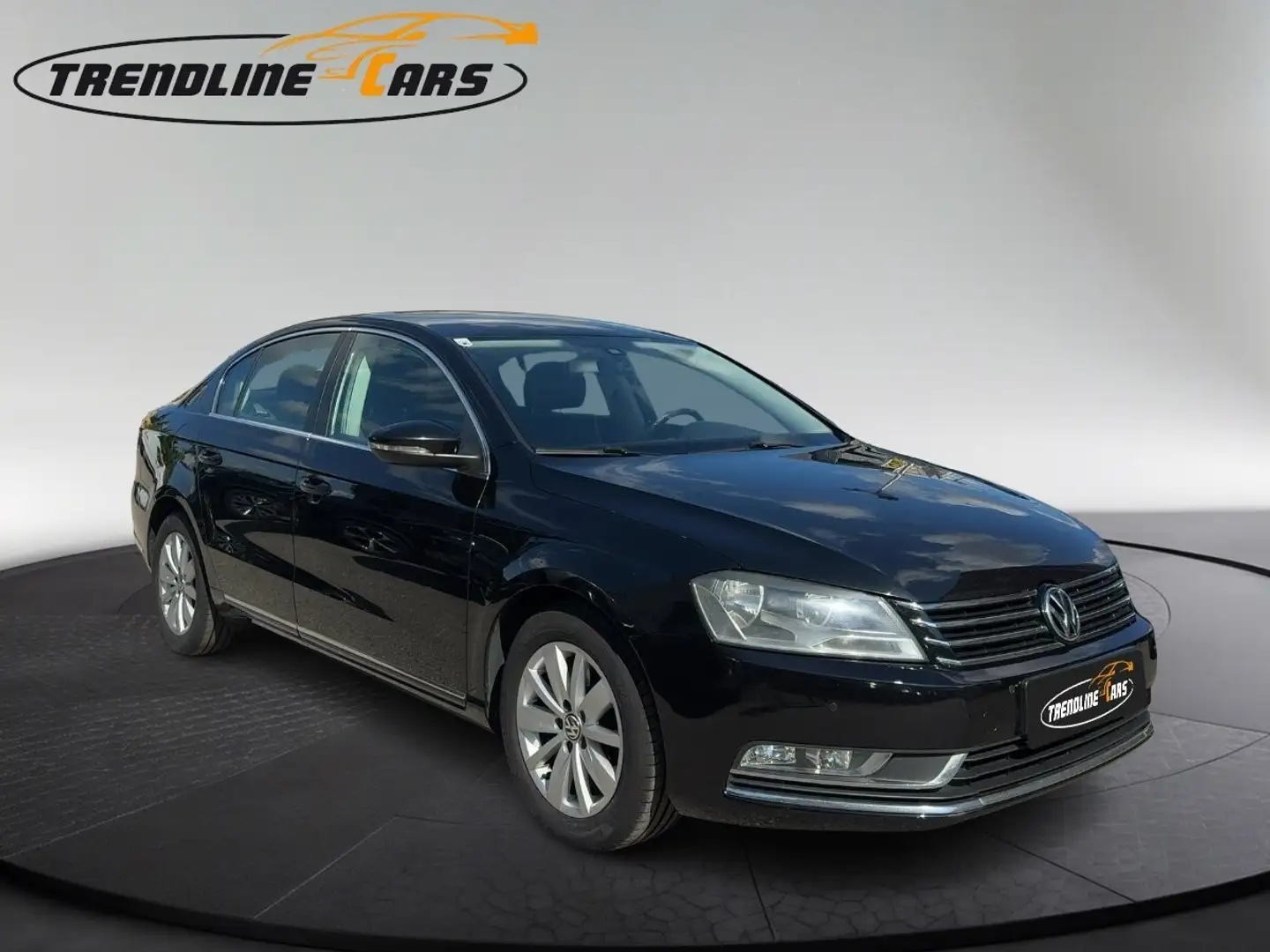 Volkswagen Passat Comfortline BMT 1,6 TDI DSG Schwarz - 2