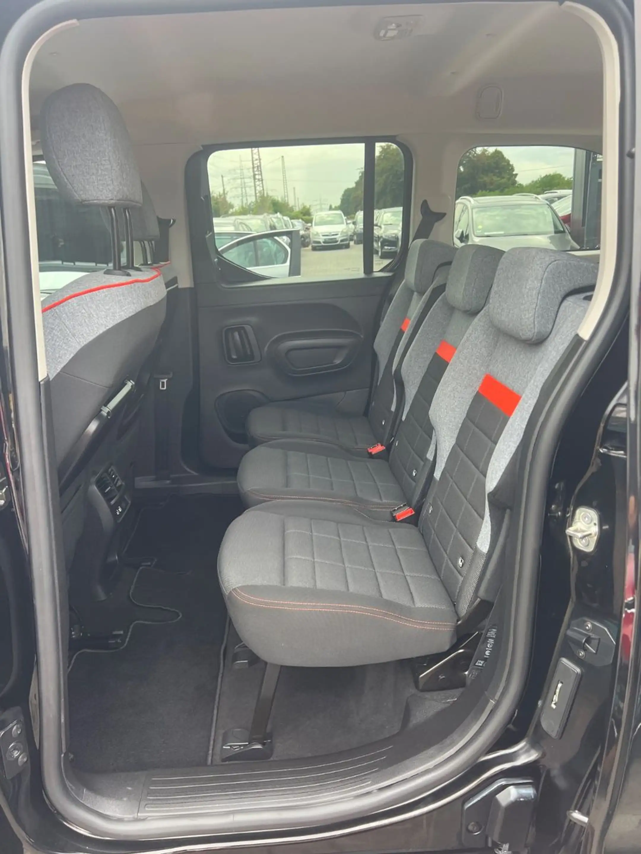 Citroen Berlingo Max XL *XTR* — photo 14