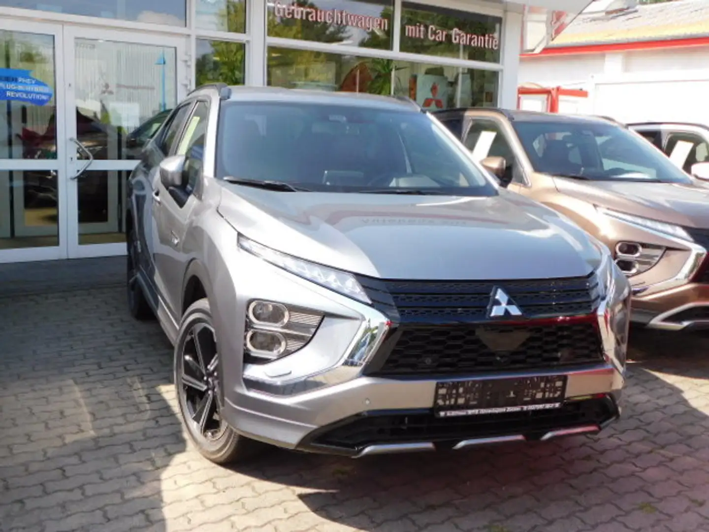 Mitsubishi Eclipse Cross PHEV 2.4 Select Plus Gris - 1
