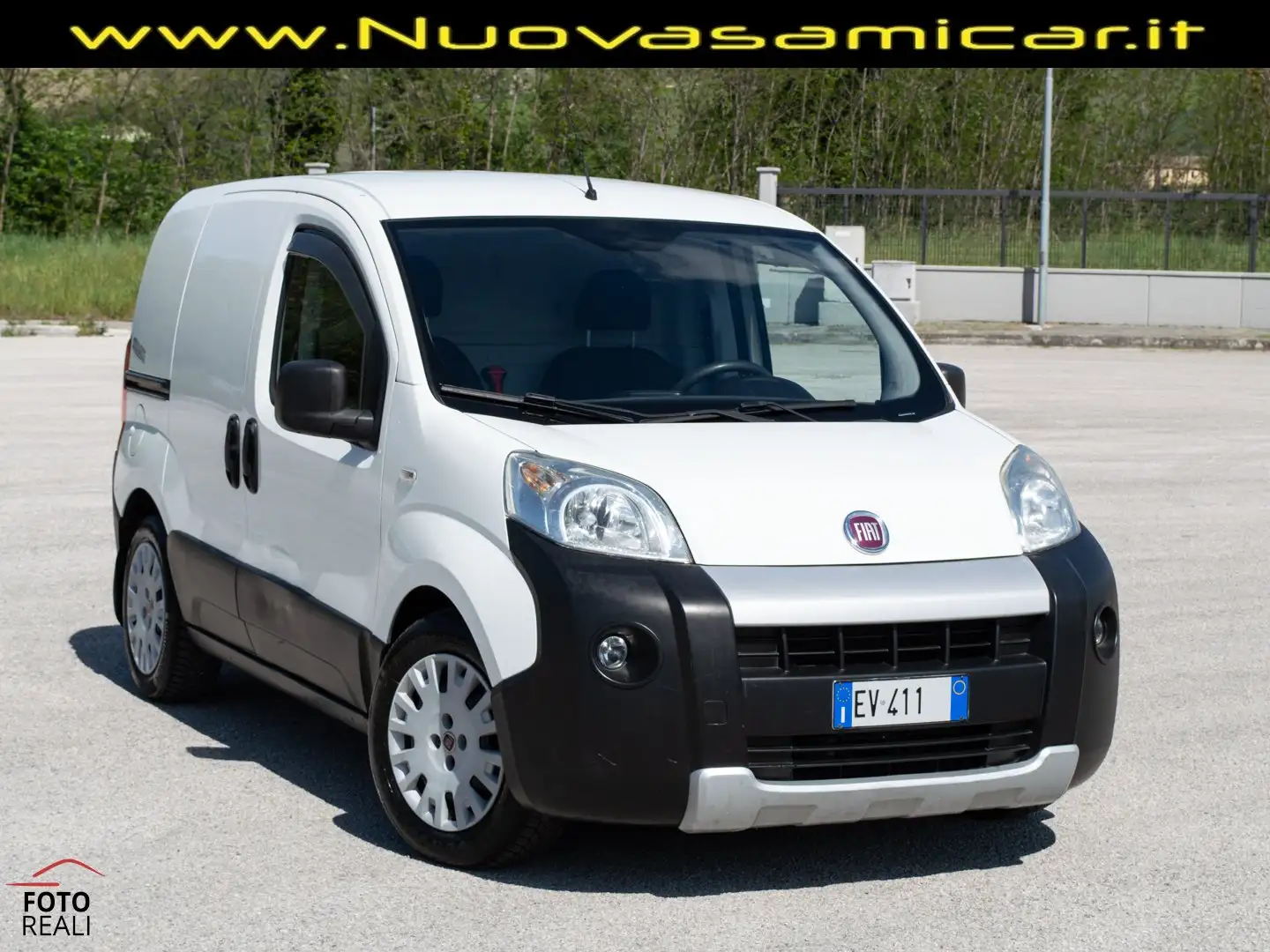 Fiat Fiorino 1.3 MJT 95CV ADVENTURE ALLESTITO Weiß - 1