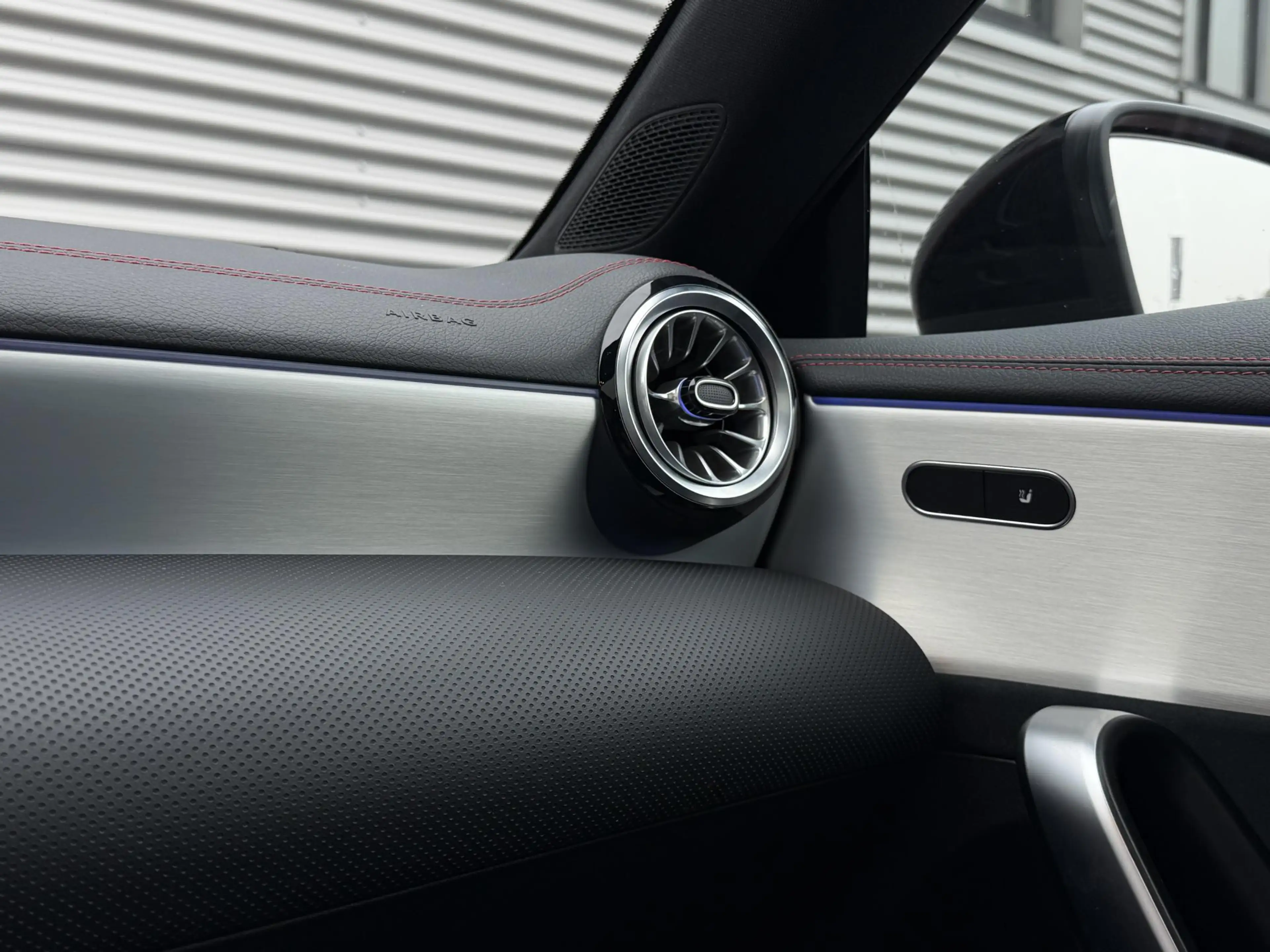 Mercedes-Benz CLA 180 AMG |Pano|Trekhaak|Camera| — photo 7