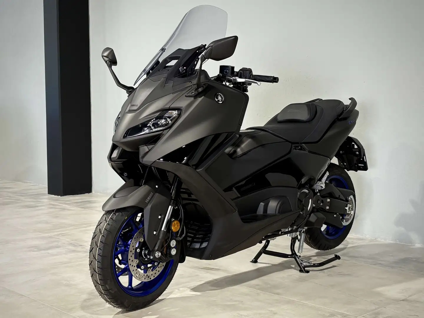 Yamaha TMAX 560 Negru - 2