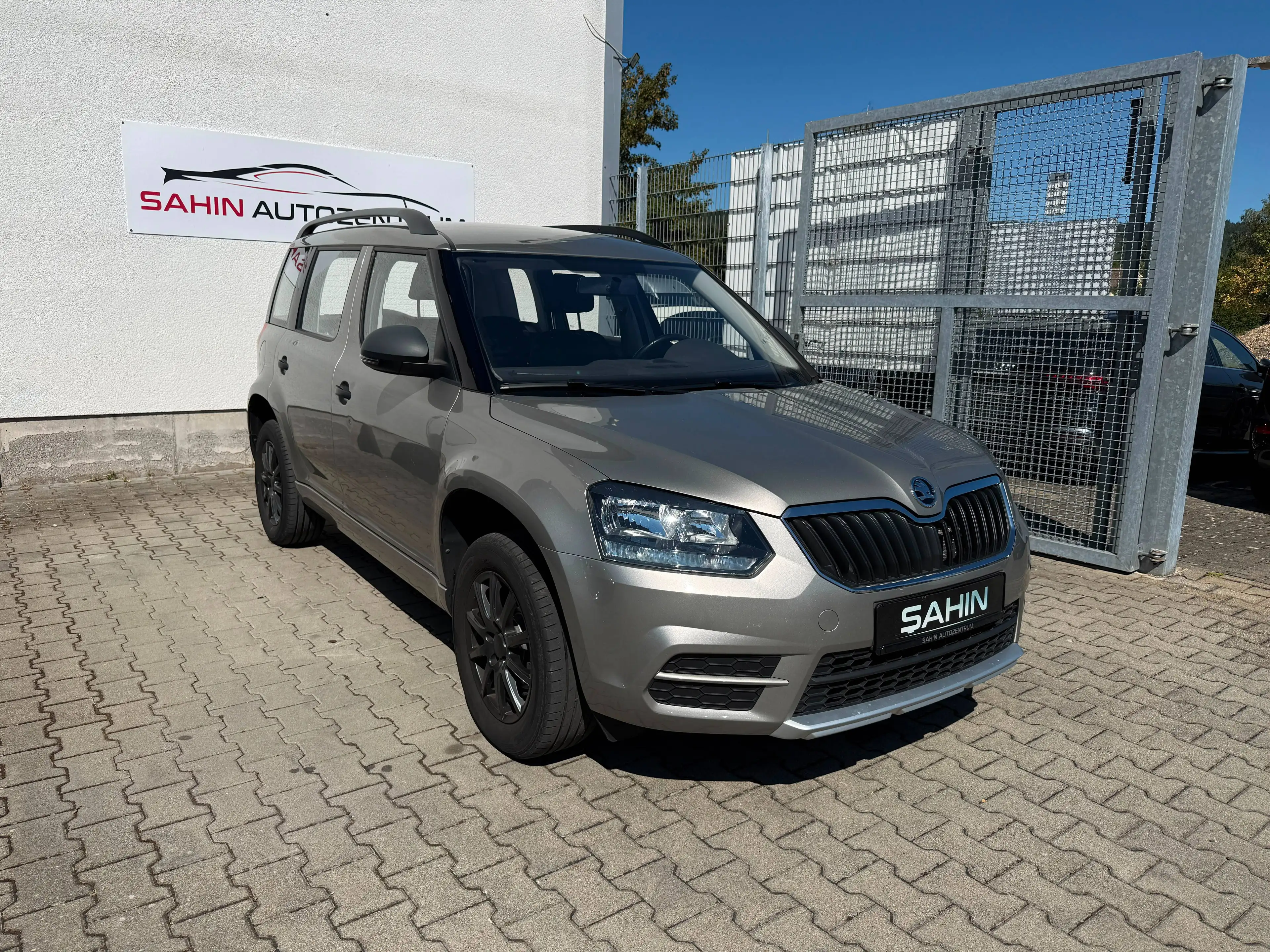 Skoda Yeti Active 4x4 — photo 3