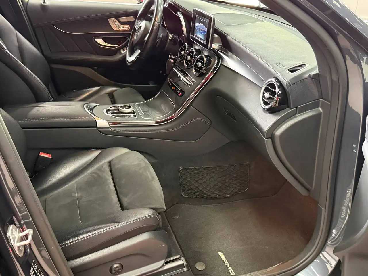 Mercedes-Benz GLC 220 — photo 23 sur 30