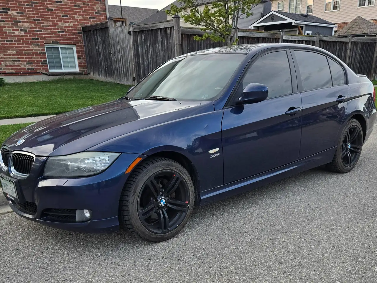 2011 BMW 3 Series