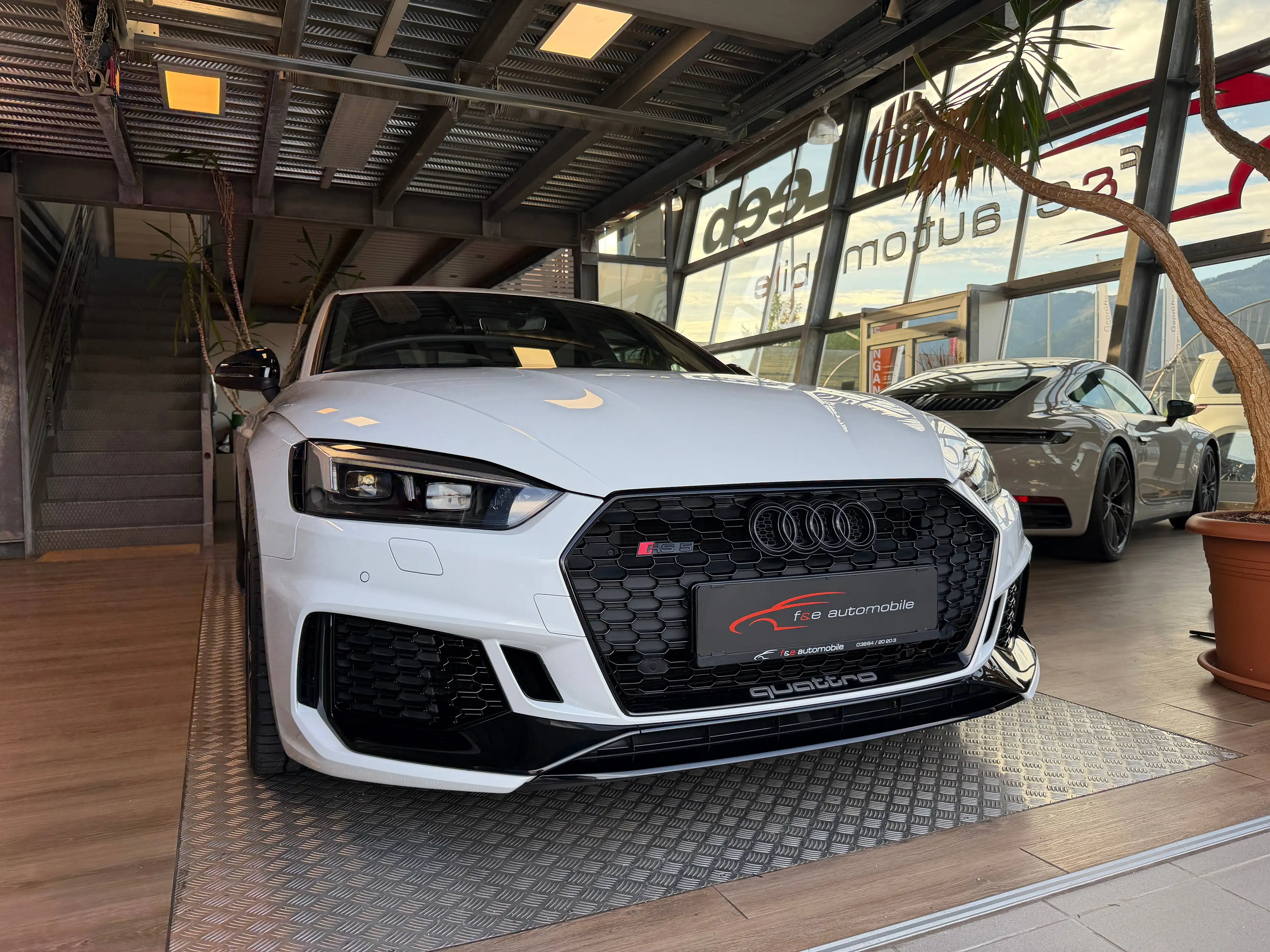 Audi RS5 2,9 TFSI quattro Sportback — photo 4