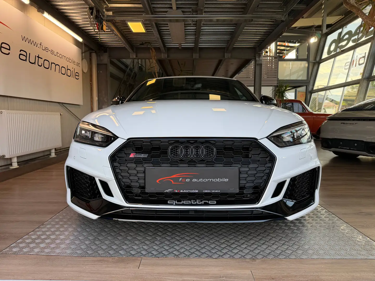Audi RS5 2,9 TFSI quattro Sportback Weiß - 2