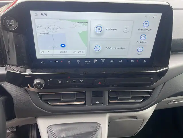 Ford Tourneo Custom view 15